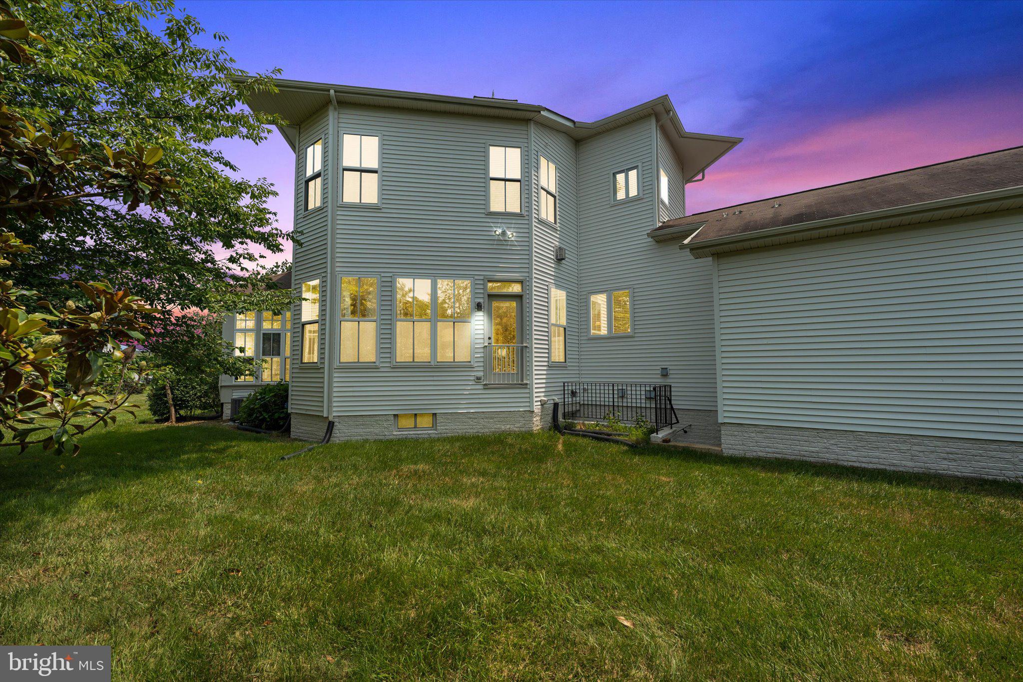VINT HILL - Residential