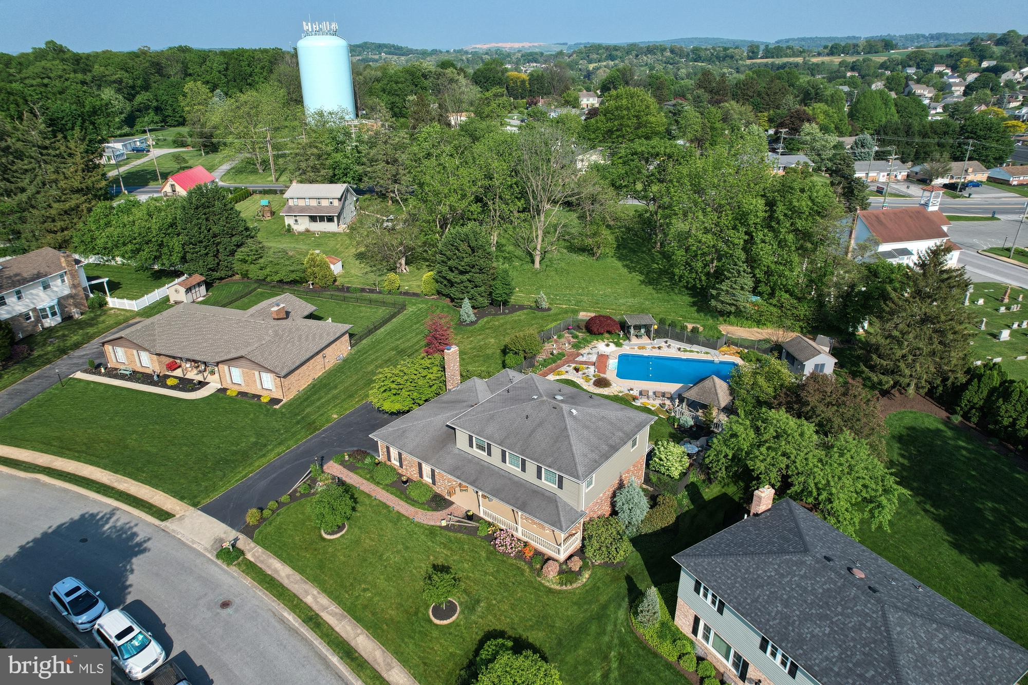 HAINES ACRES/EAST YORK - Residential