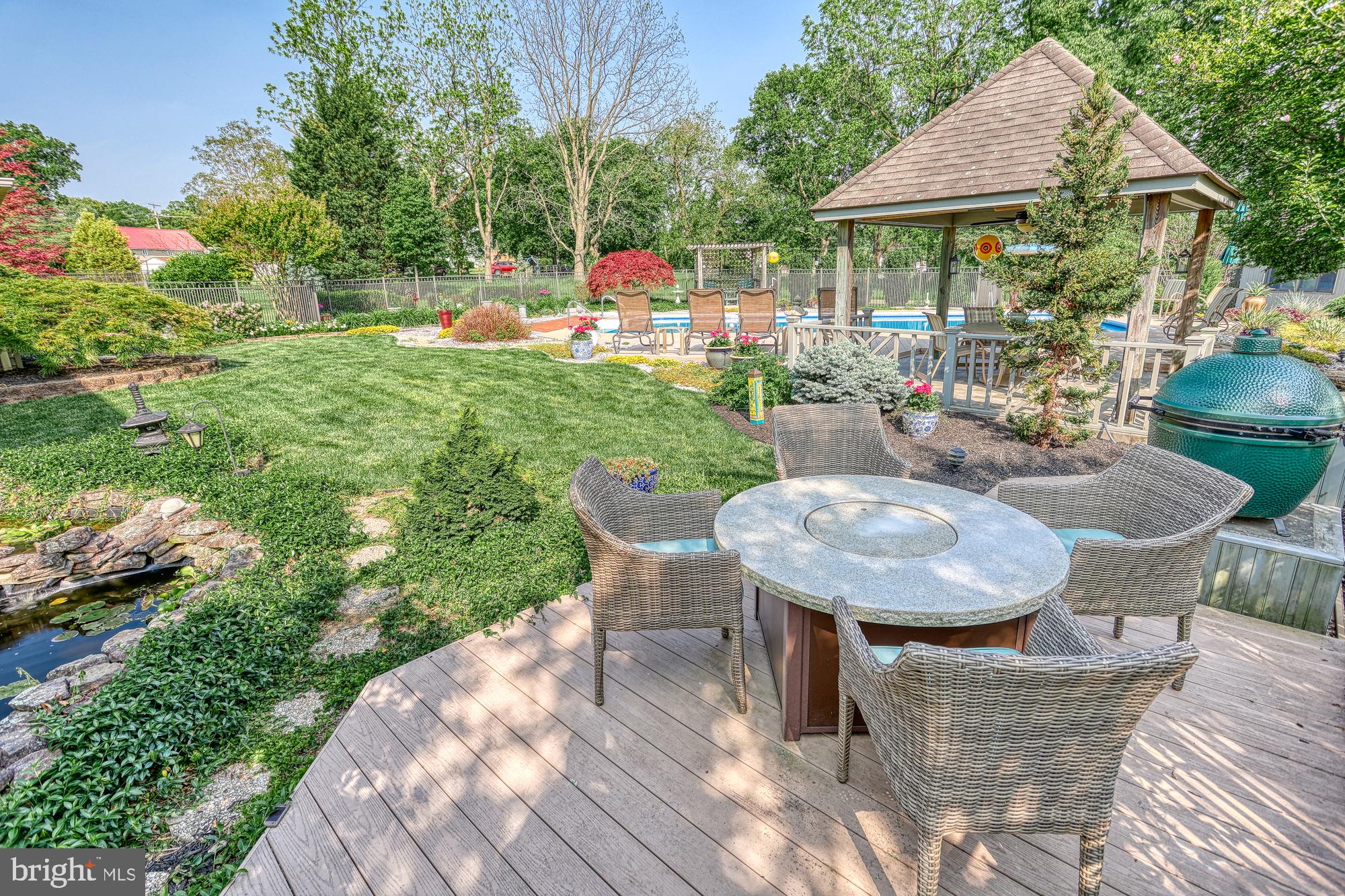 HAINES ACRES/EAST YORK - Residential