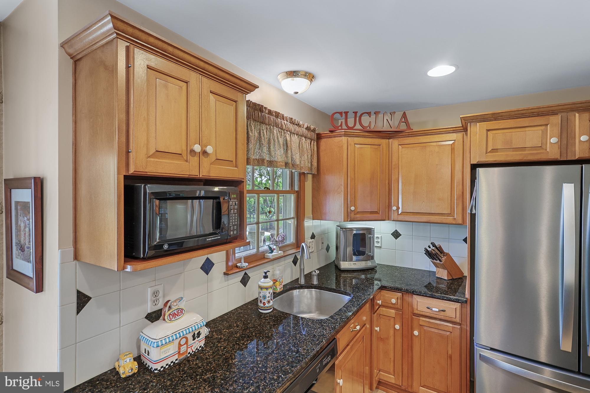 HAINES ACRES/EAST YORK - Residential