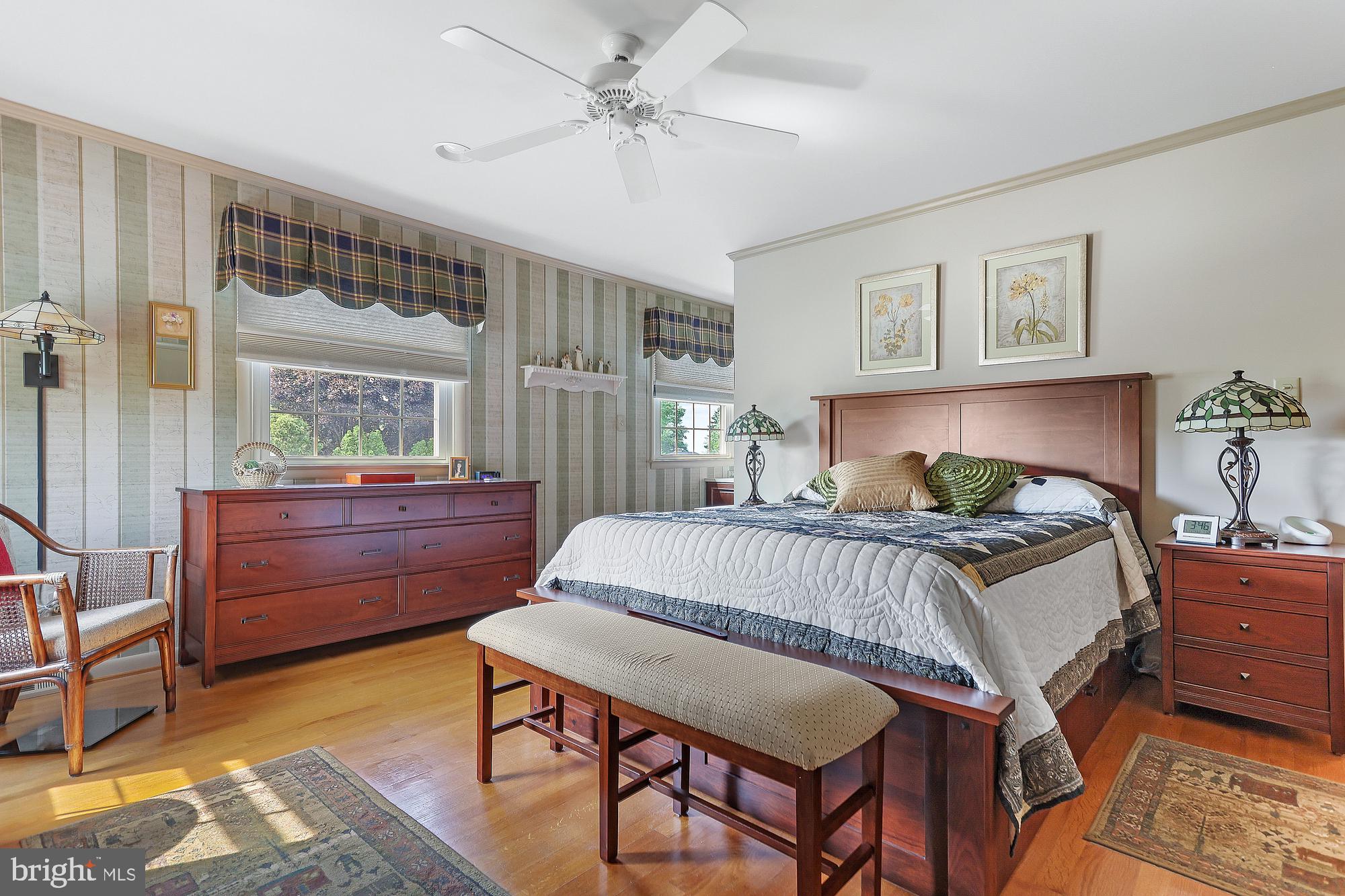 HAINES ACRES/EAST YORK - Residential