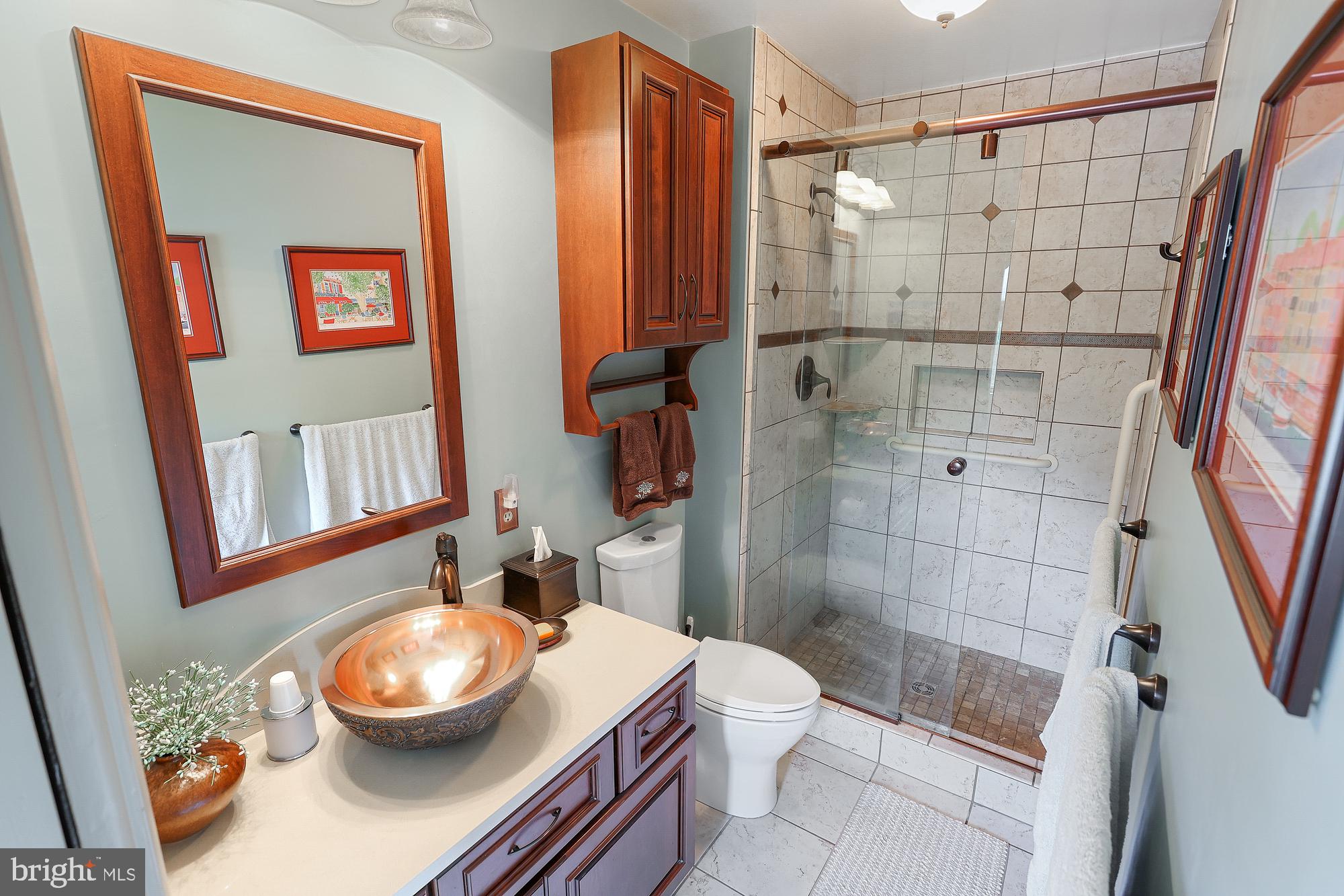 HAINES ACRES/EAST YORK - Residential