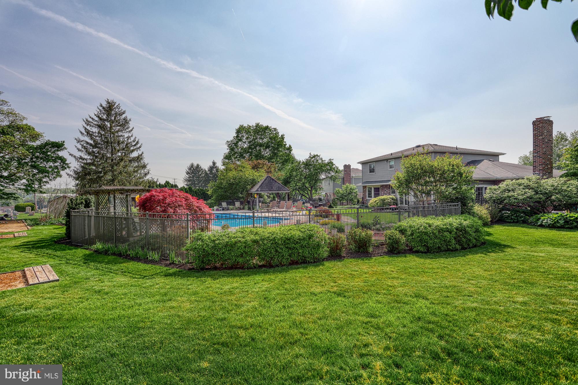 HAINES ACRES/EAST YORK - Residential