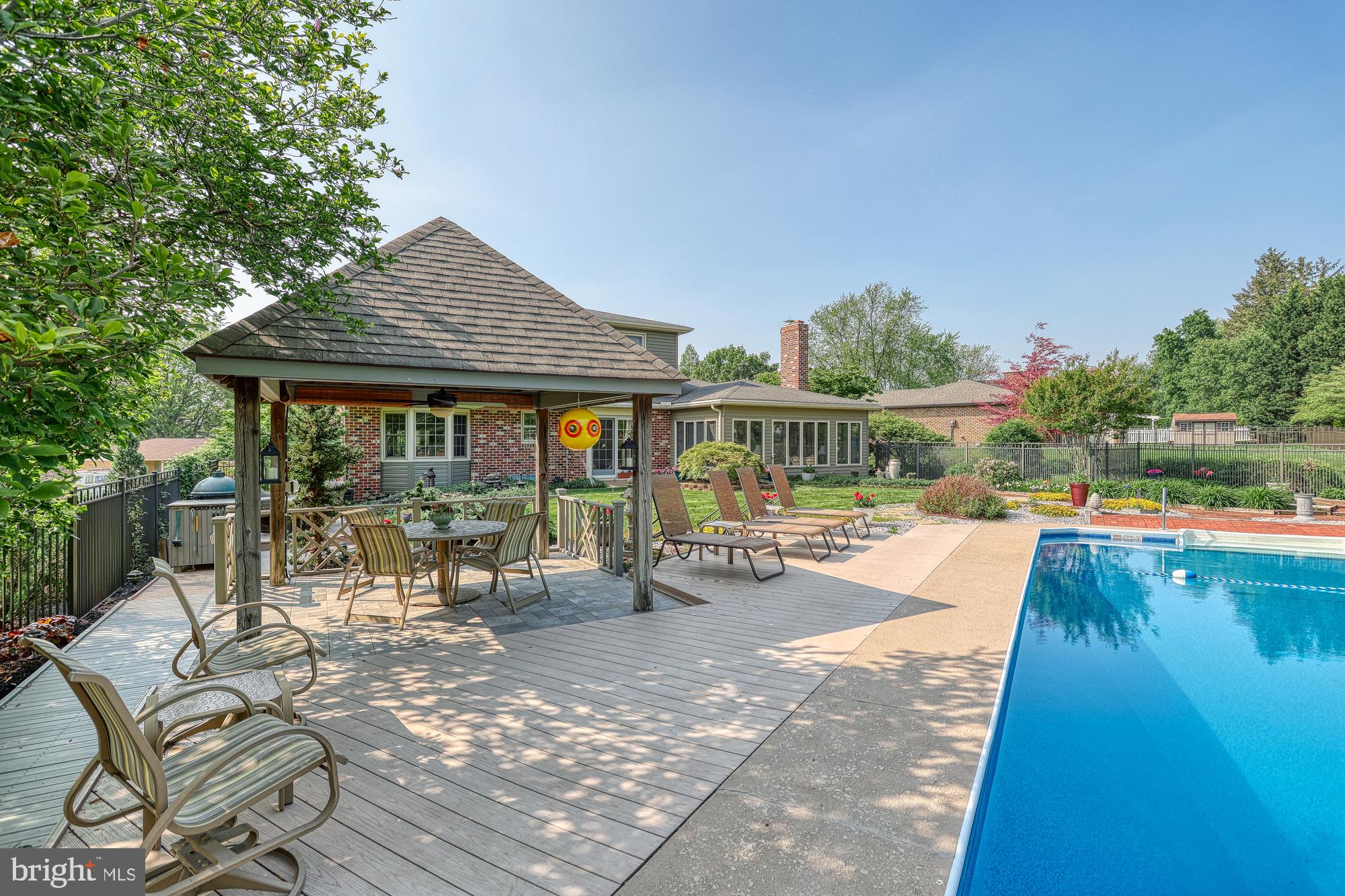 HAINES ACRES/EAST YORK - Residential