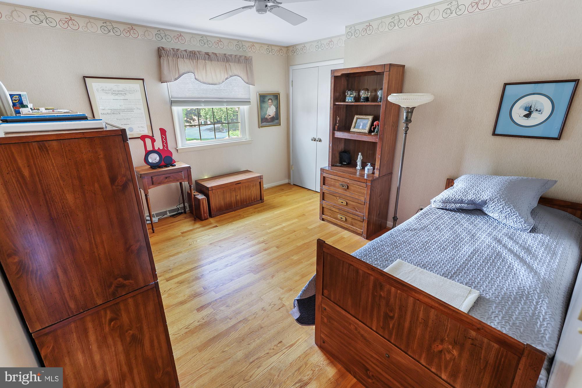 HAINES ACRES/EAST YORK - Residential