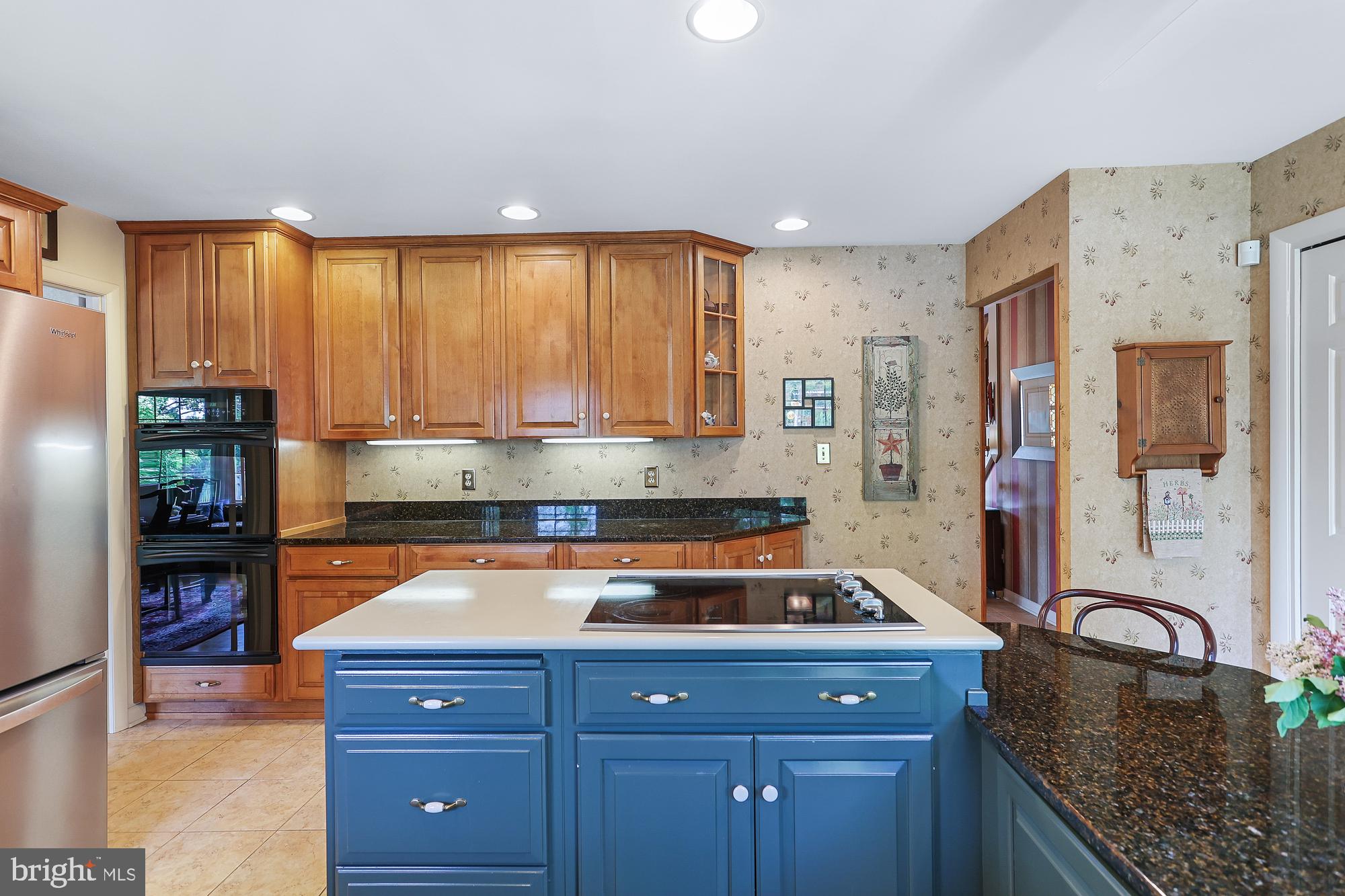 HAINES ACRES/EAST YORK - Residential