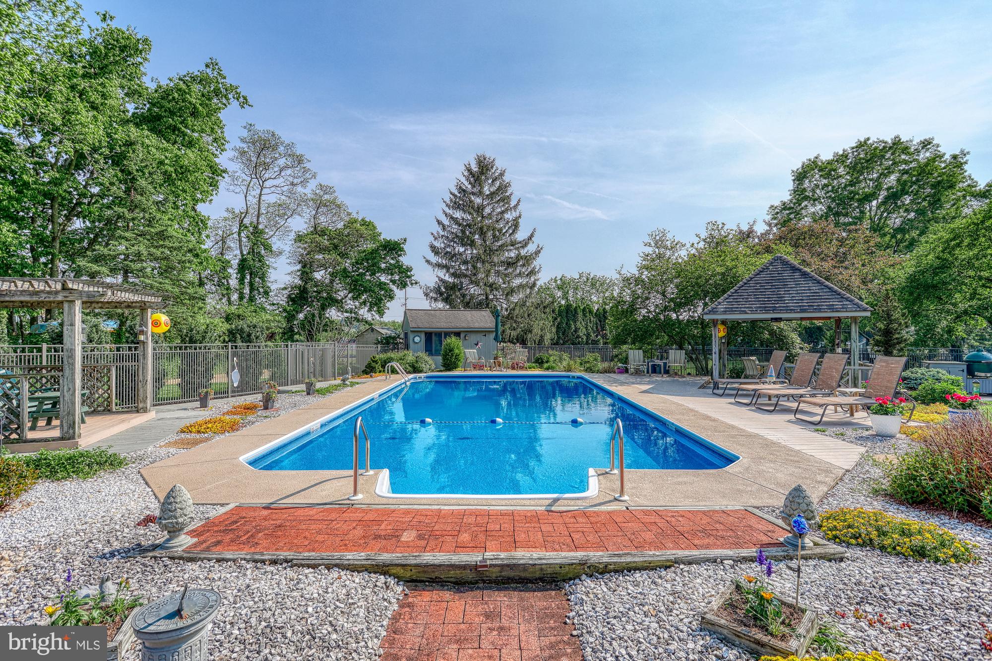 HAINES ACRES/EAST YORK - Residential