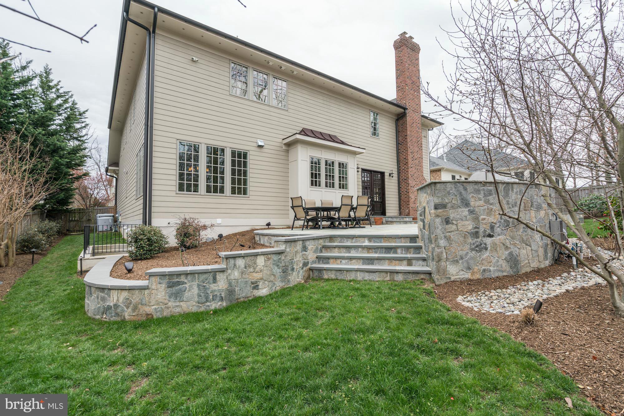 BERKSHIRE OAKWOOD - Residential