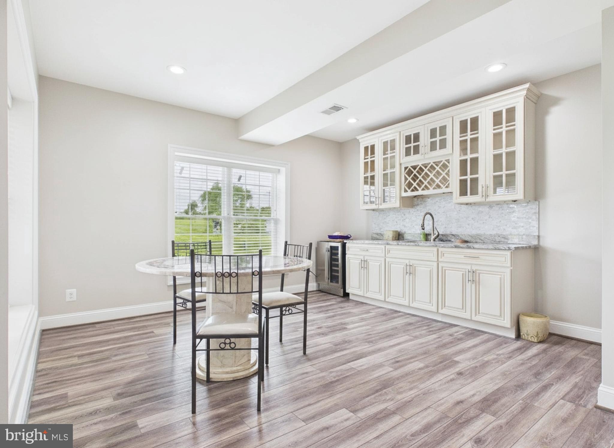HEATHER KNOLLS - Residential