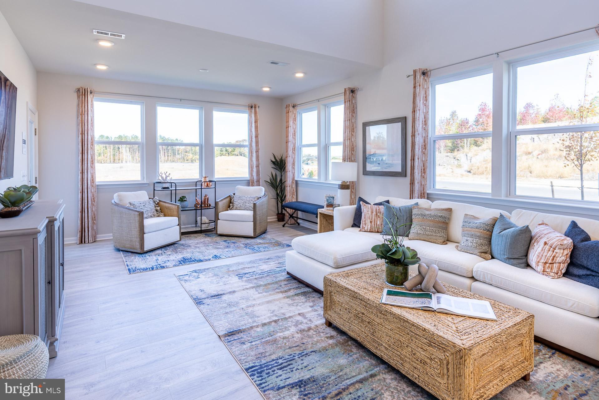 SILVER WOODS - Residential