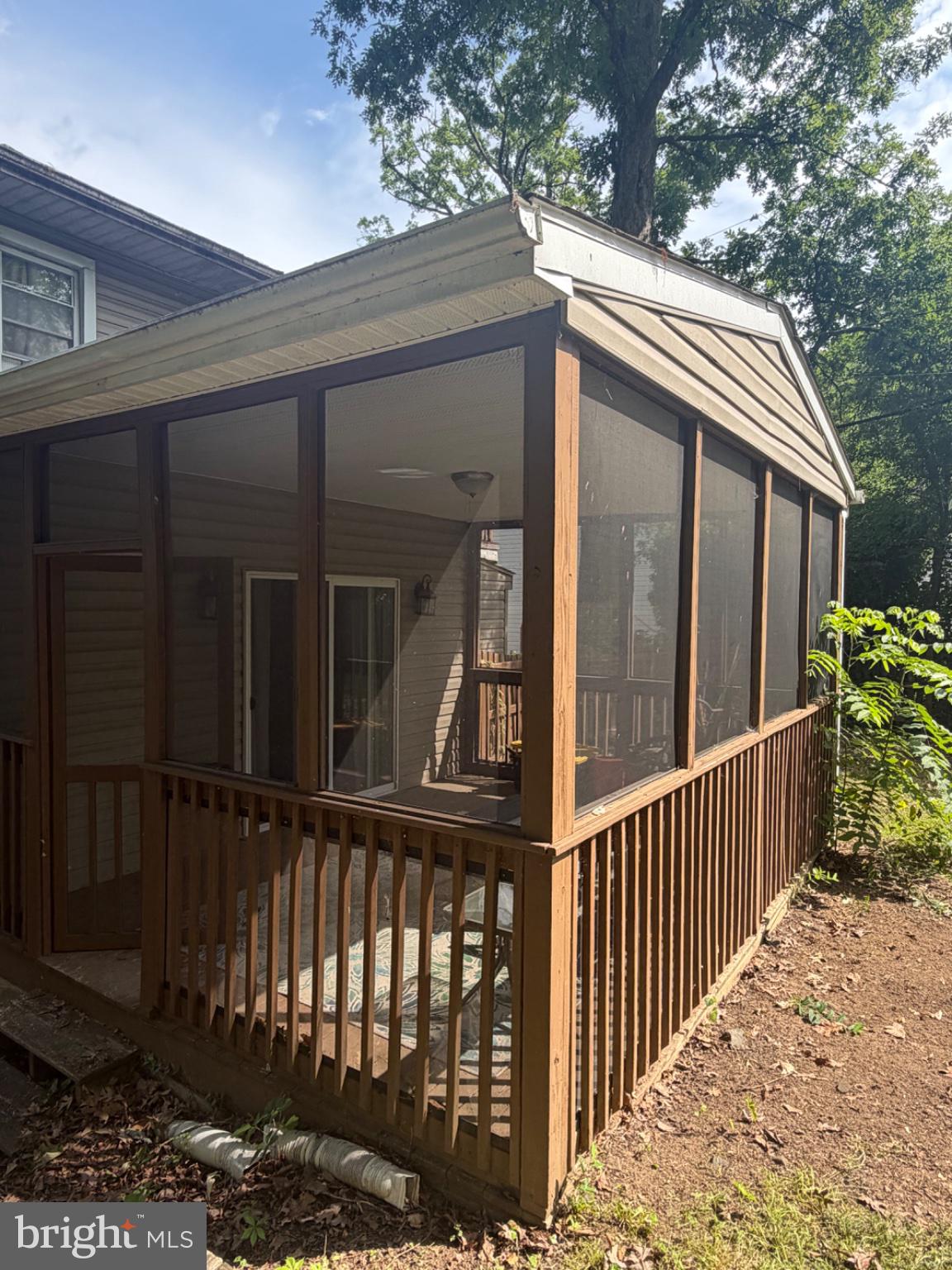 GWYNNLAKE PARK - Residential