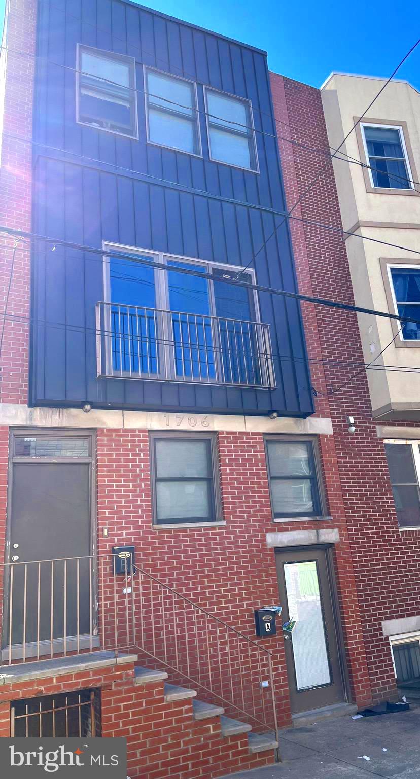 TEMPLE UNIVERSITY - Residential Income