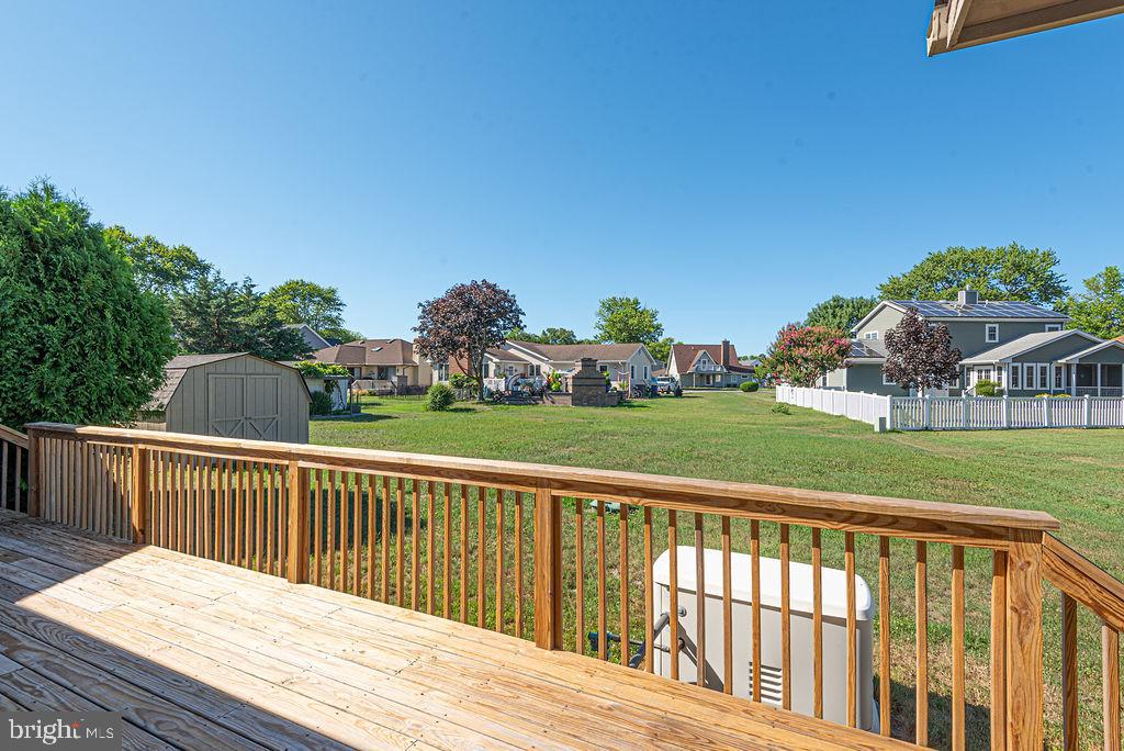 WHITES CREEK MANOR - Residential