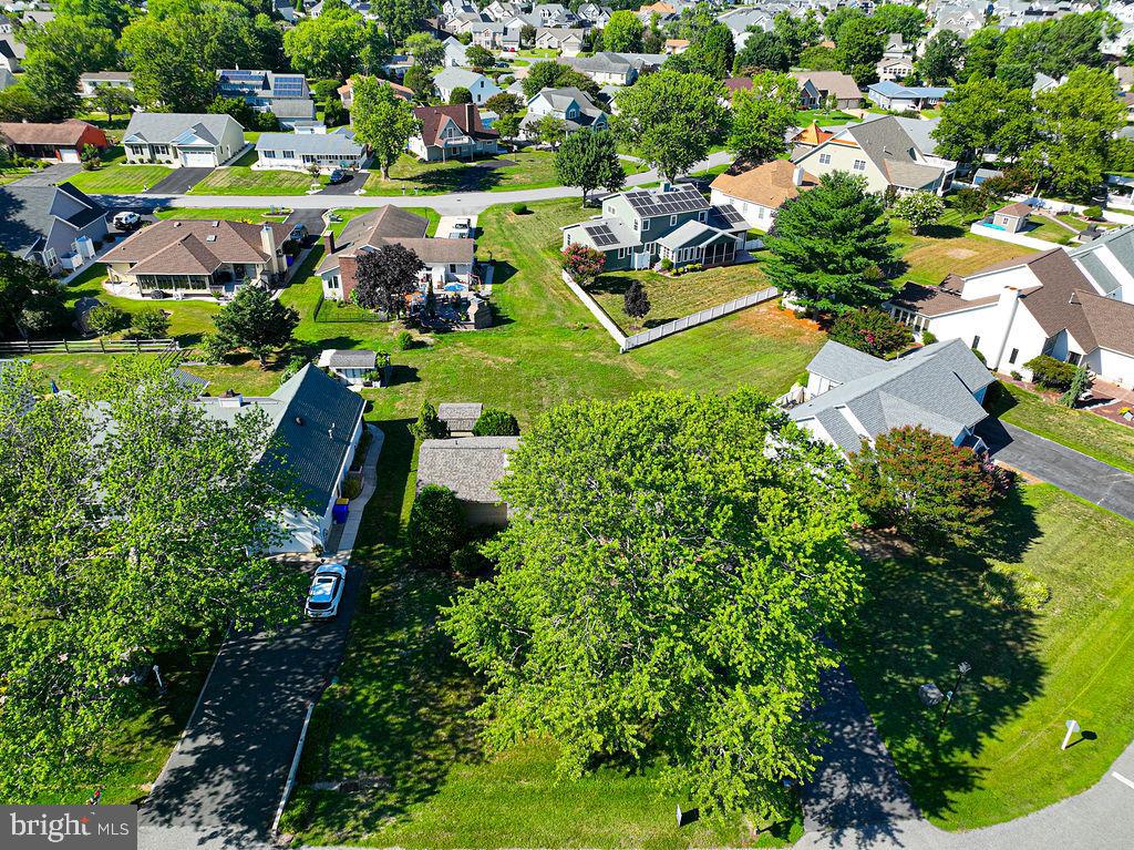 WHITES CREEK MANOR - Residential