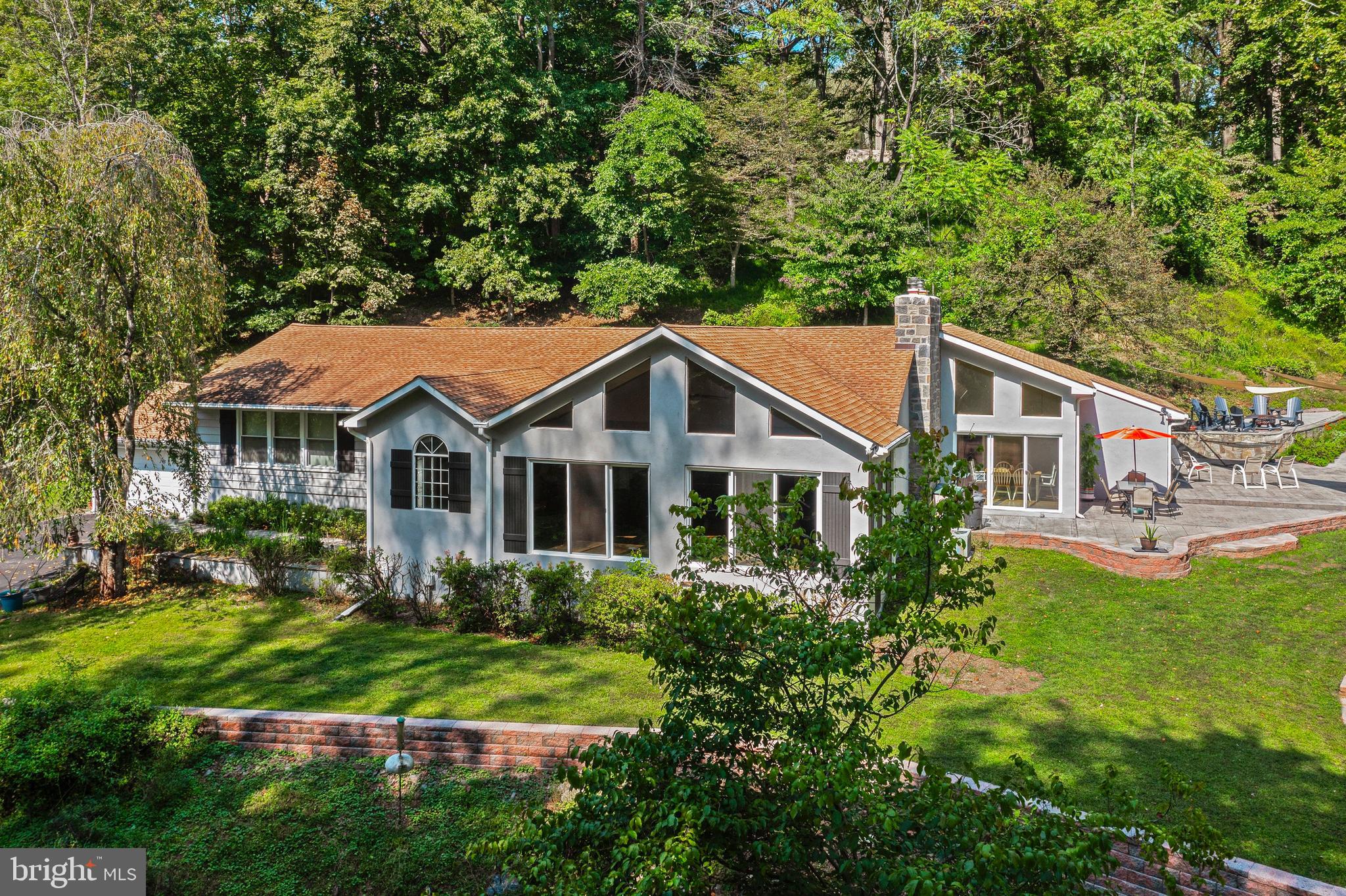 FOX VALLEY - Residential