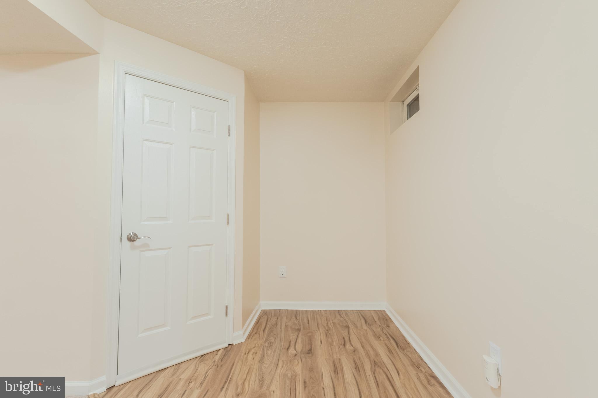 PINEY ORCHARD - Residential