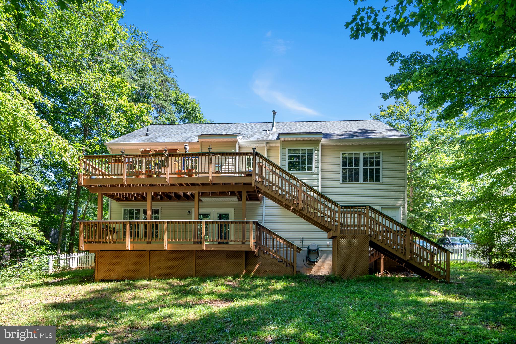 LAKE WILDERNESS - Residential