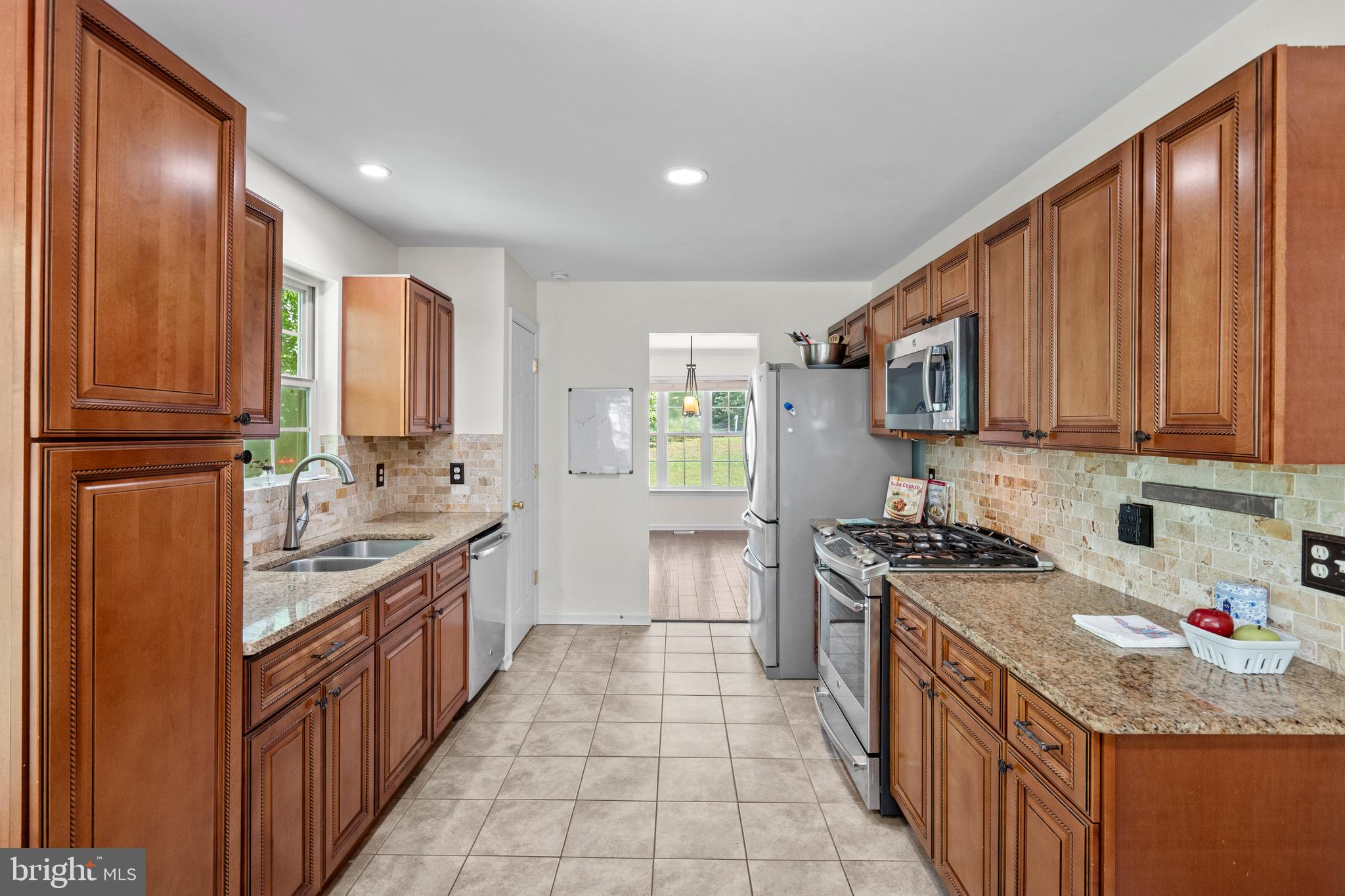 LAKE WILDERNESS - Residential