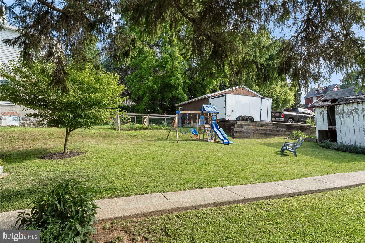 WEST GROVE BORO - Residential