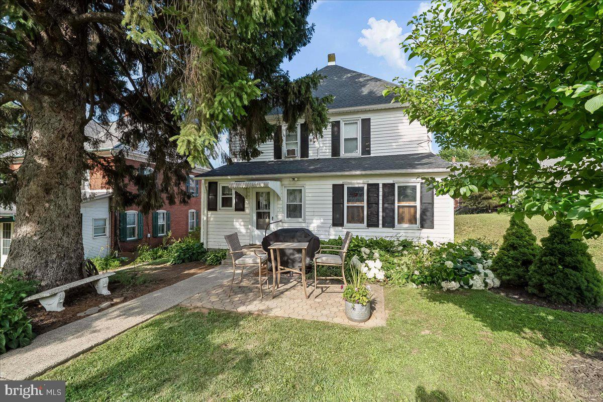WEST GROVE BORO - Residential