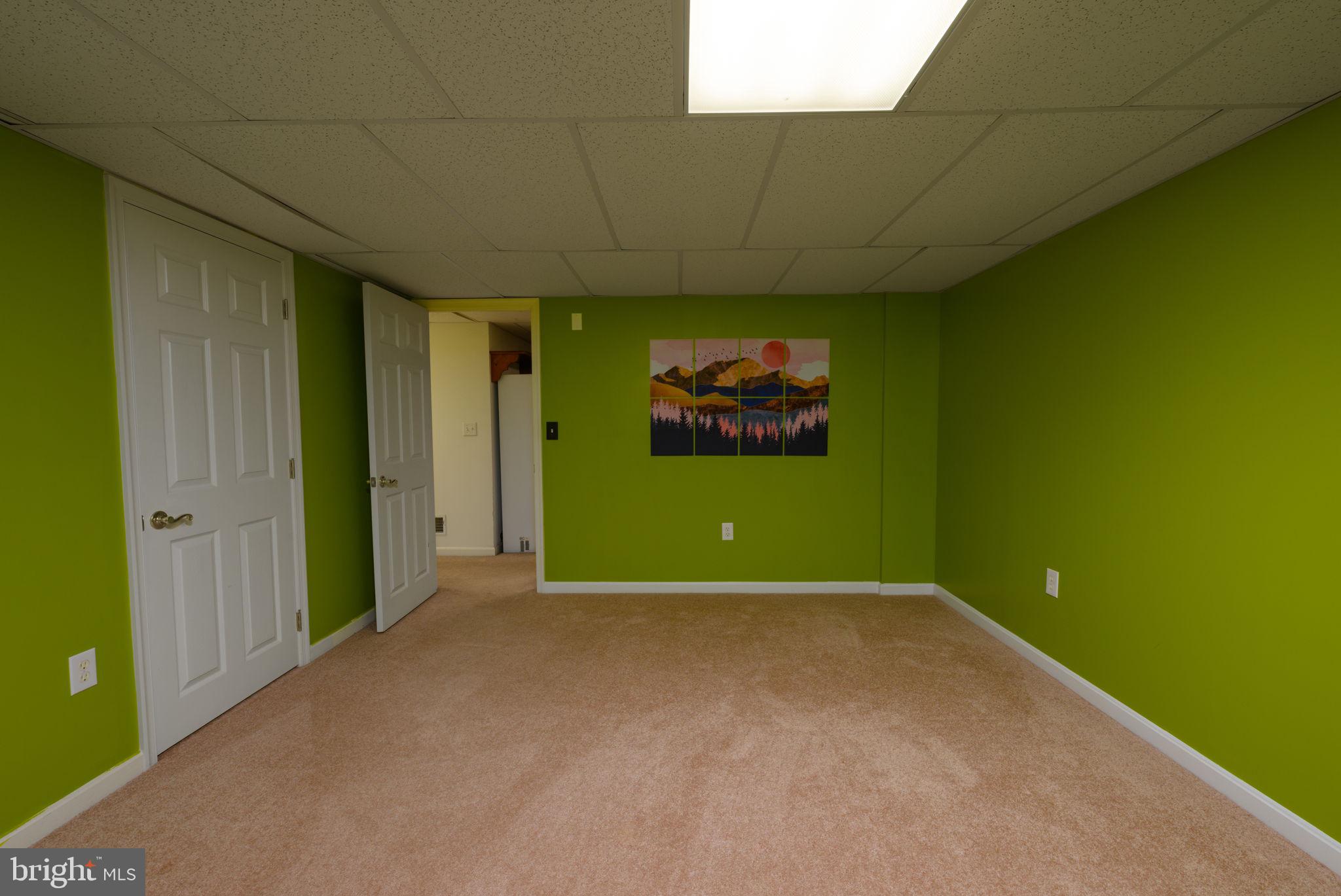 MILL POND ACRES (1) - Residential