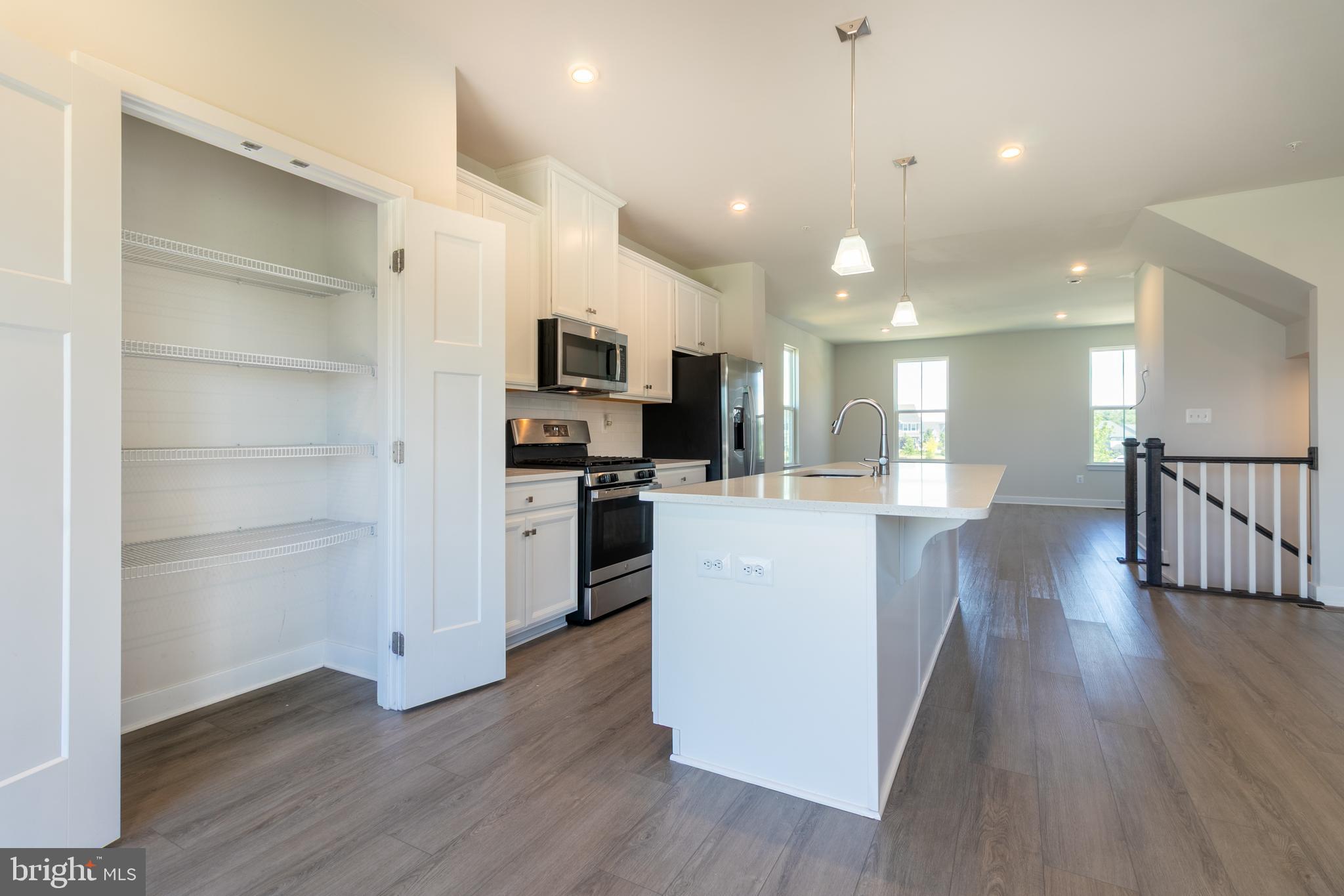 WELLINGTON FARMS - Residential