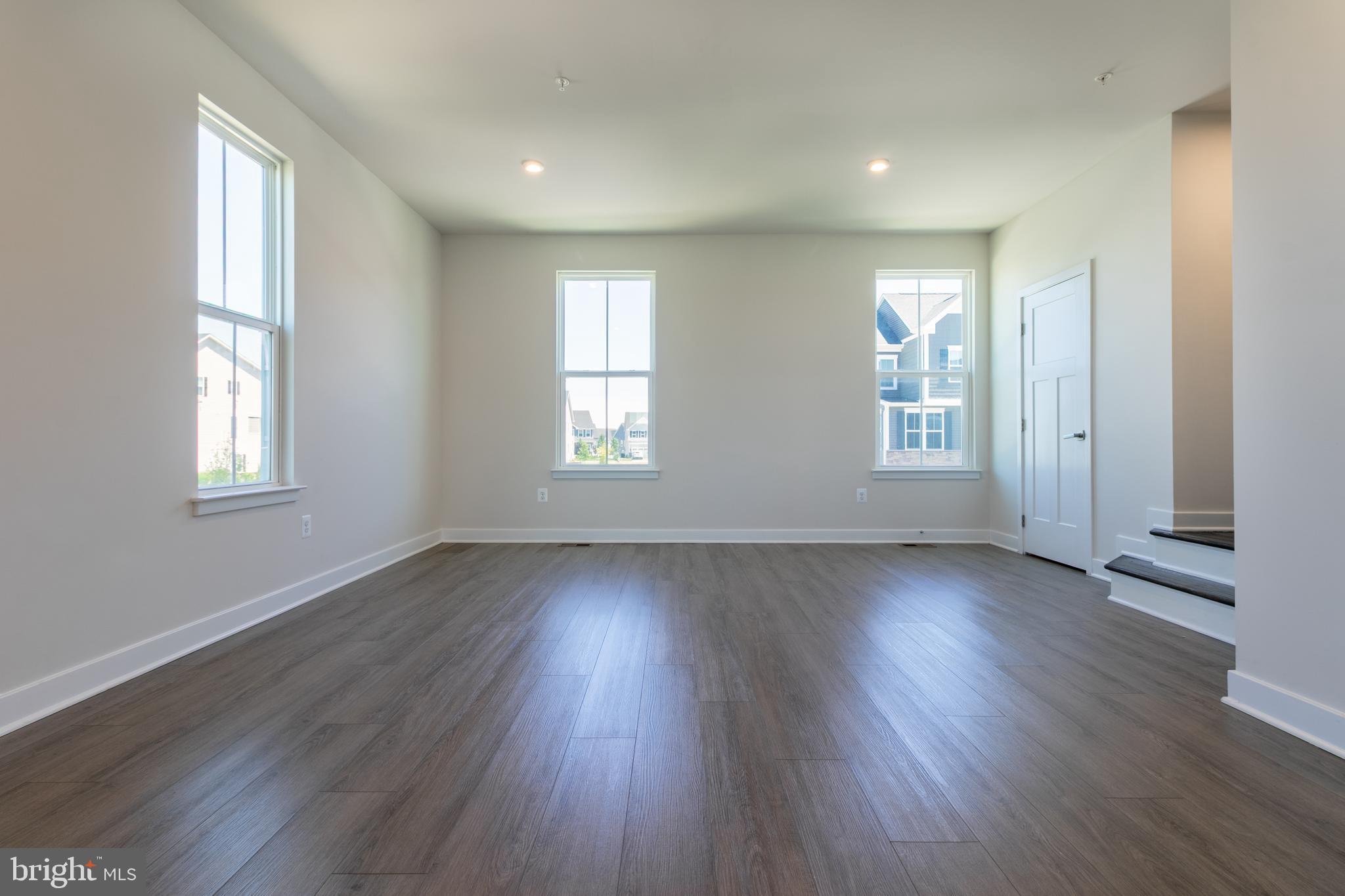 WELLINGTON FARMS - Residential