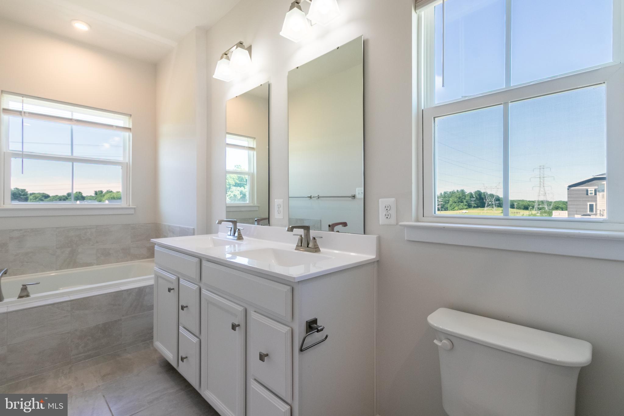 WELLINGTON FARMS - Residential