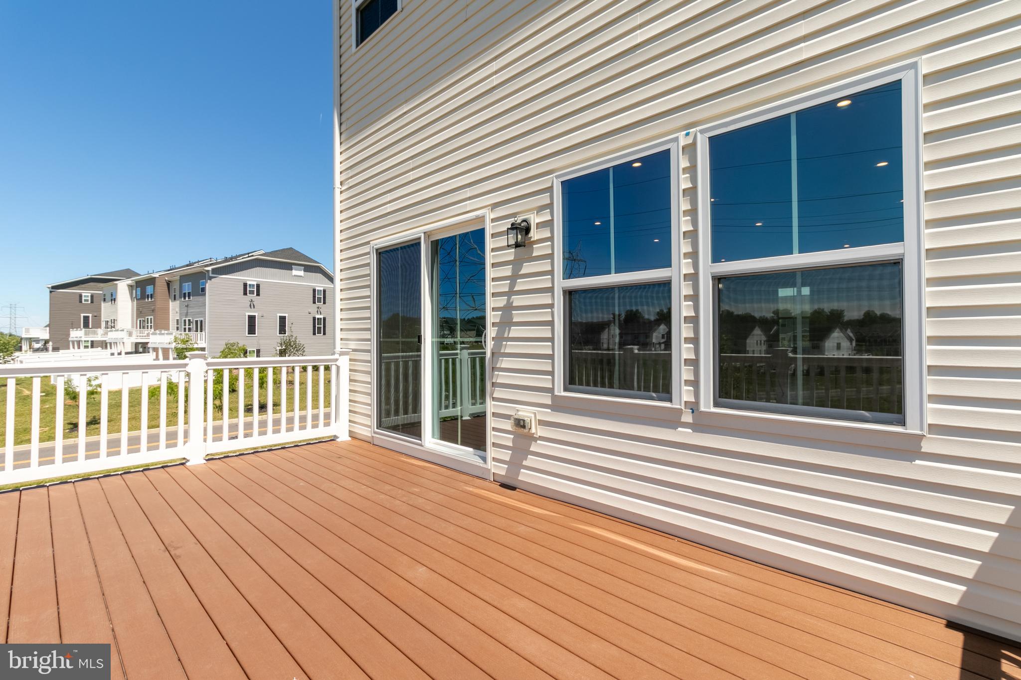 WELLINGTON FARMS - Residential