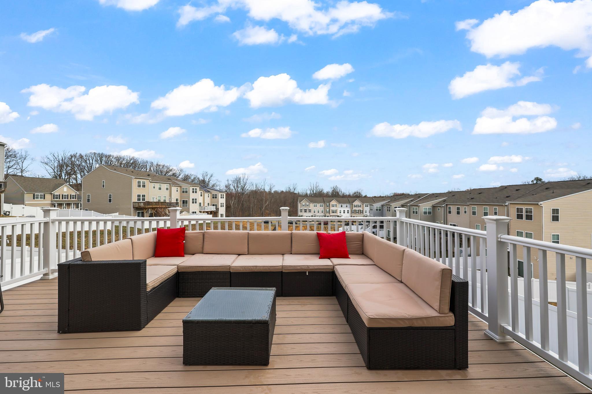 SUMMERFIELD - Residential