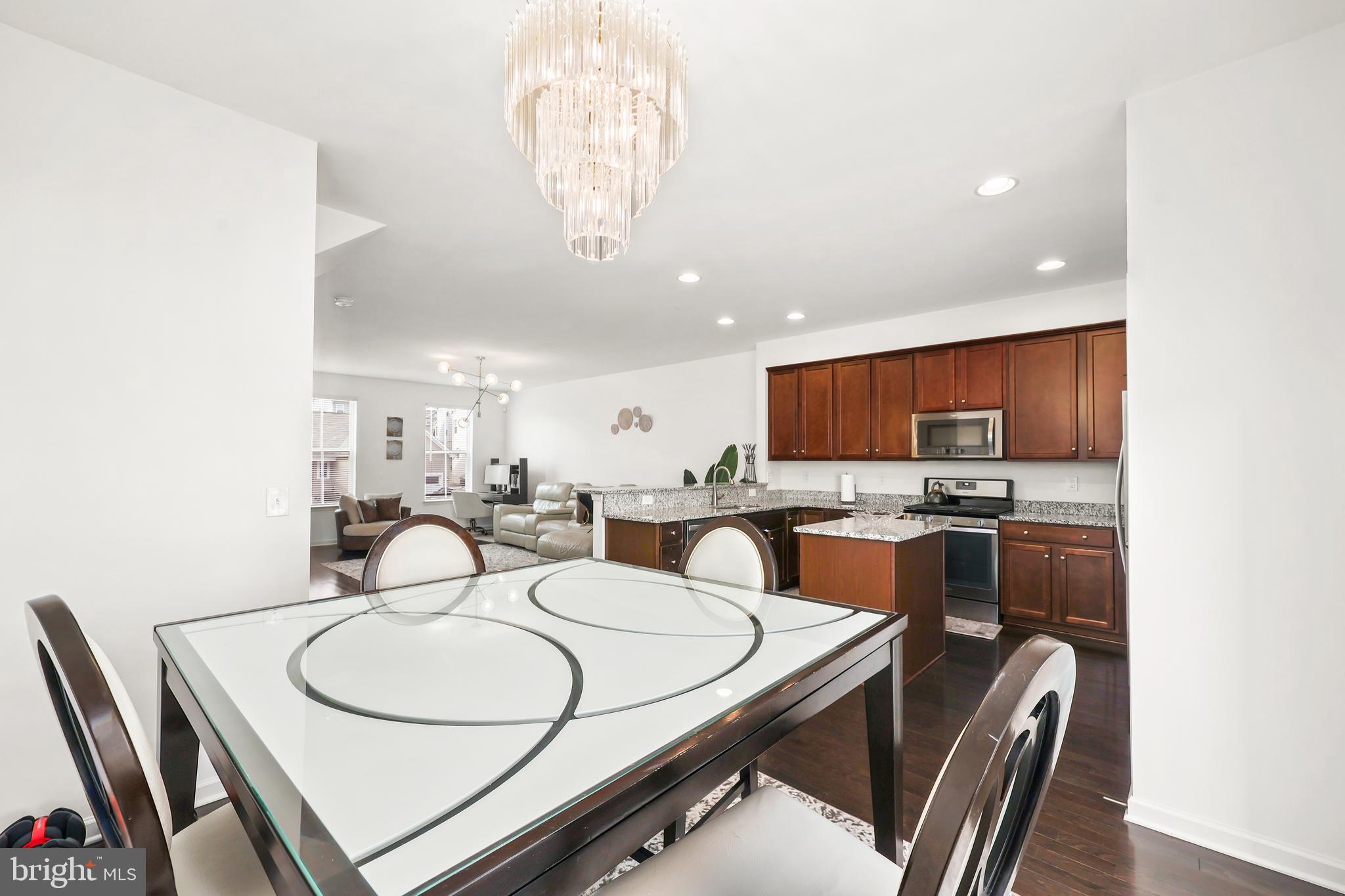 SUMMERFIELD - Residential