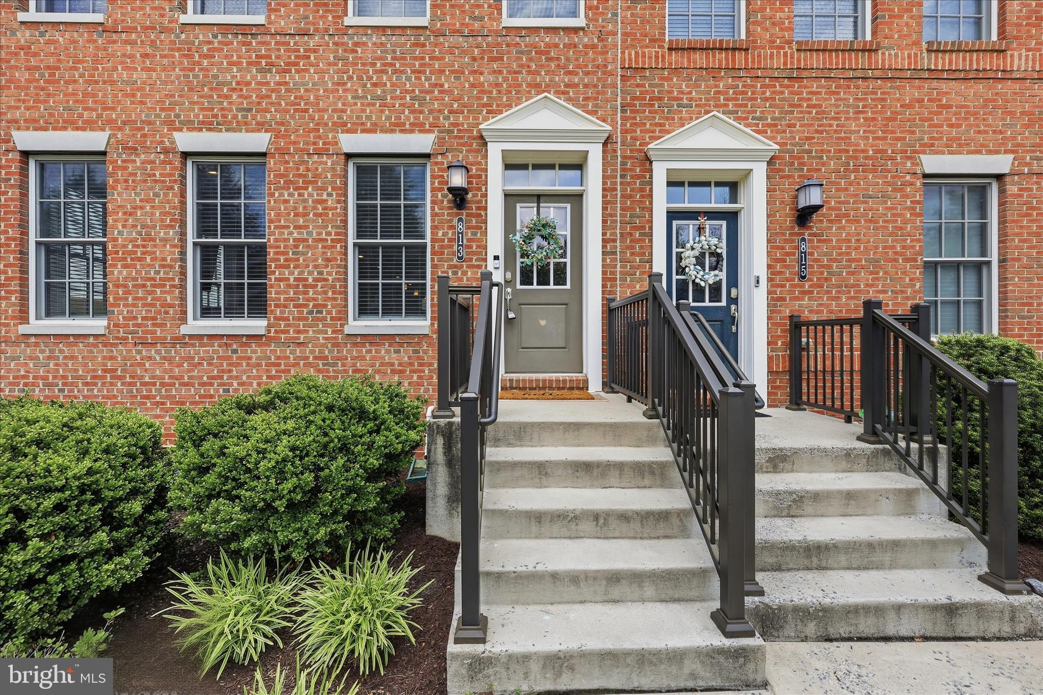 PARKSIDE AT WARFIELD - Residential