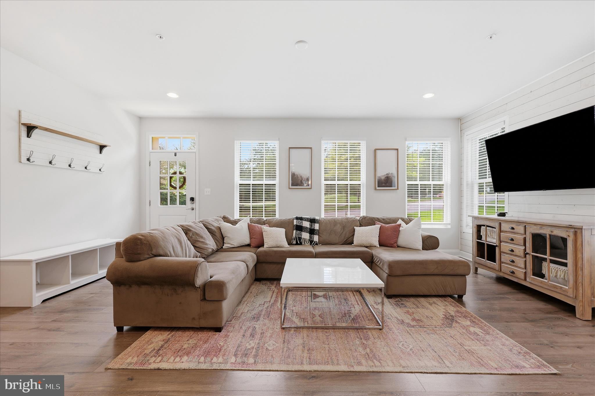 PARKSIDE AT WARFIELD - Residential