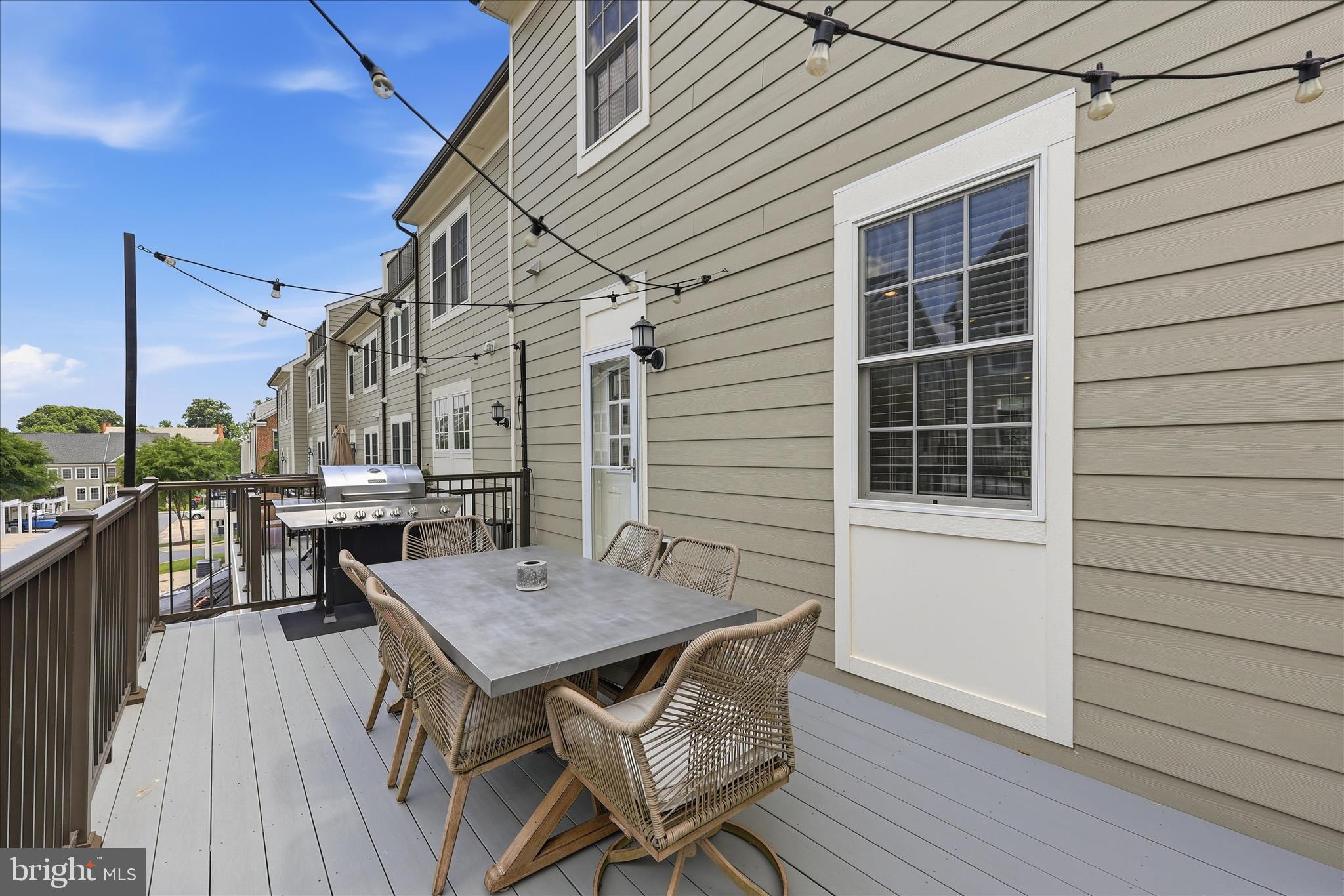 PARKSIDE AT WARFIELD - Residential