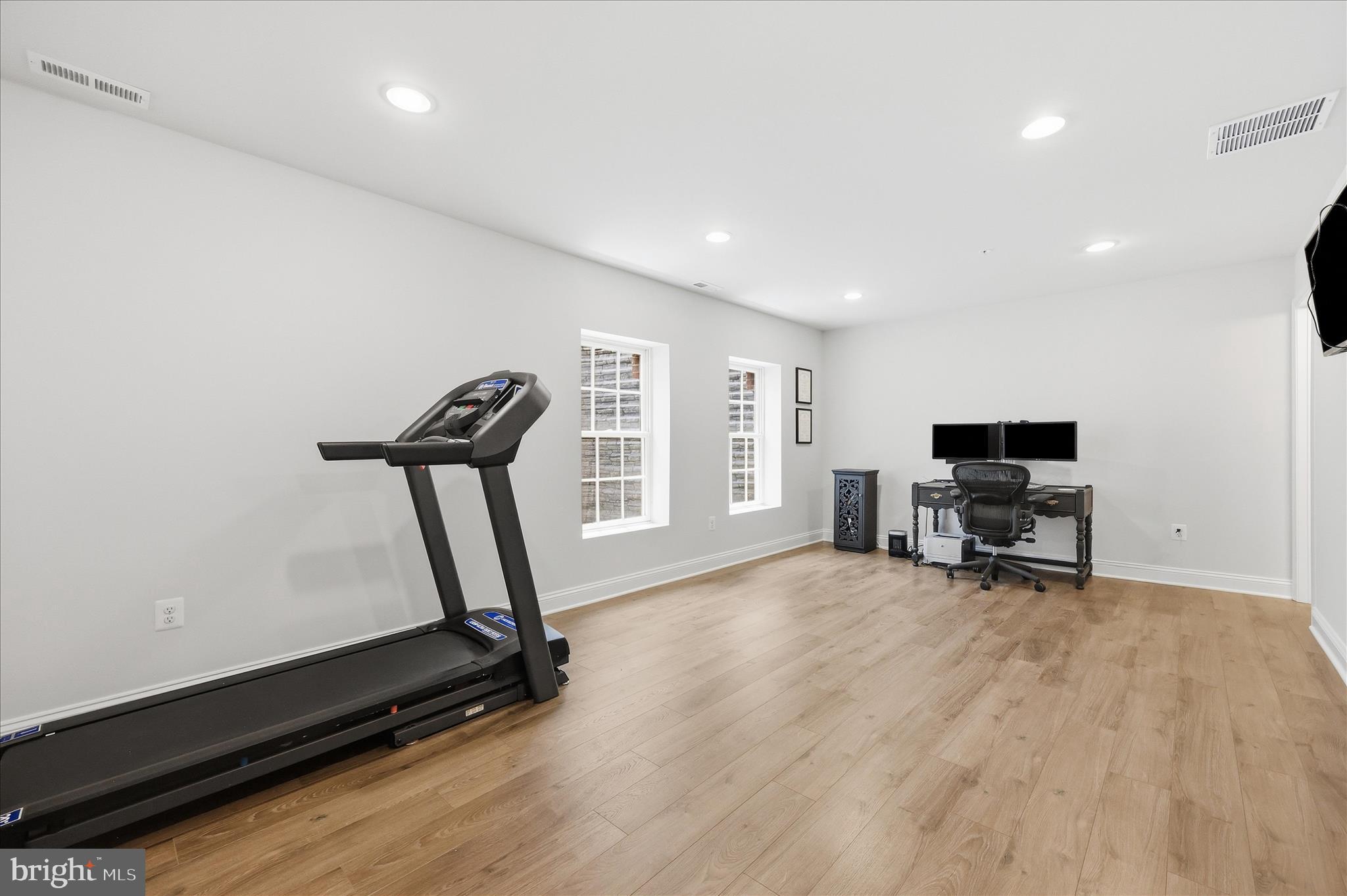 PARKSIDE AT WARFIELD - Residential