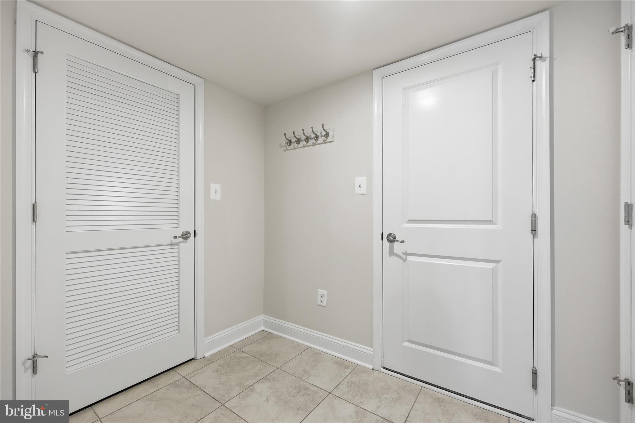 PARKSIDE AT WARFIELD - Residential