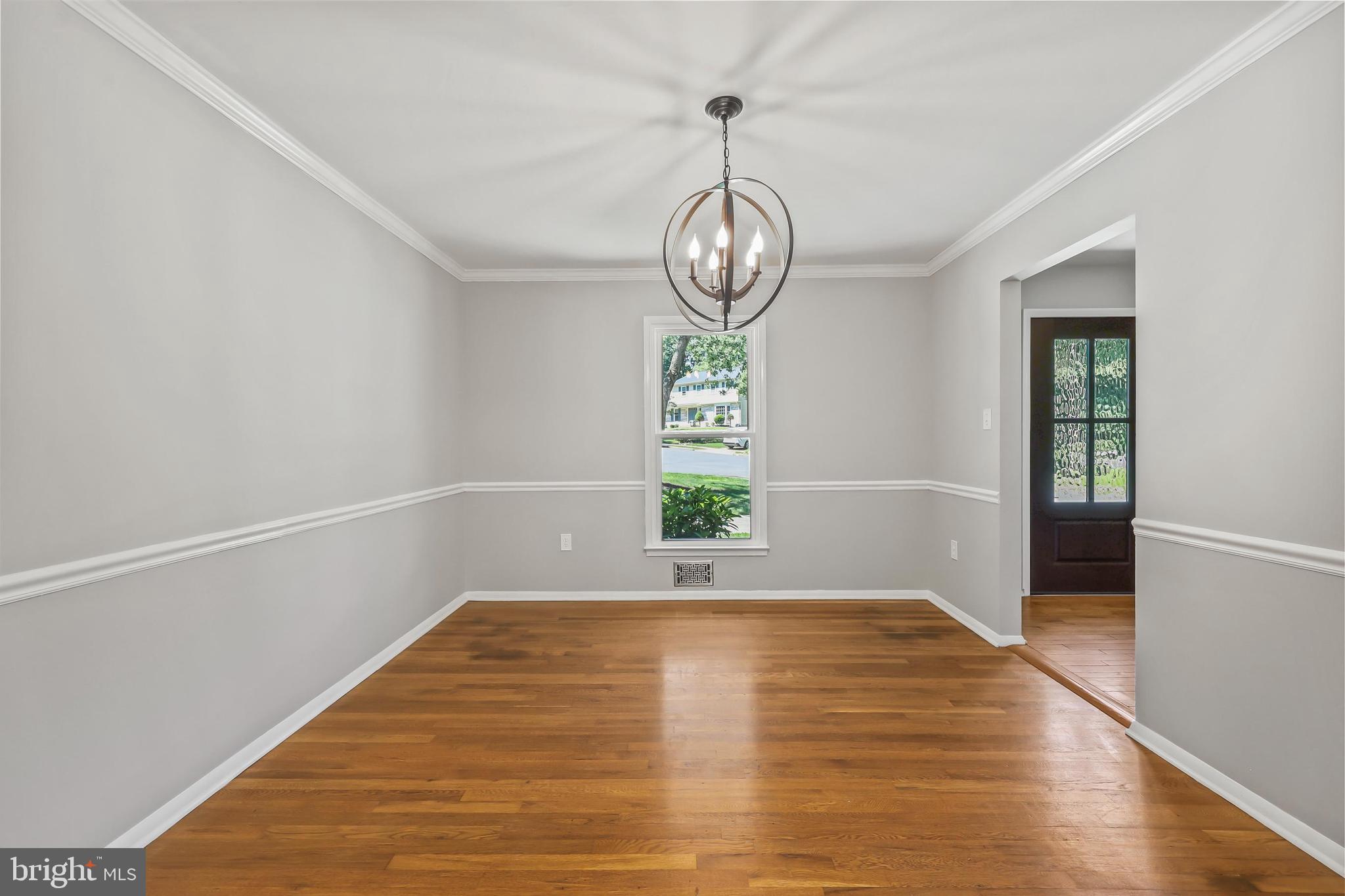 LAKE RIDGE - Residential