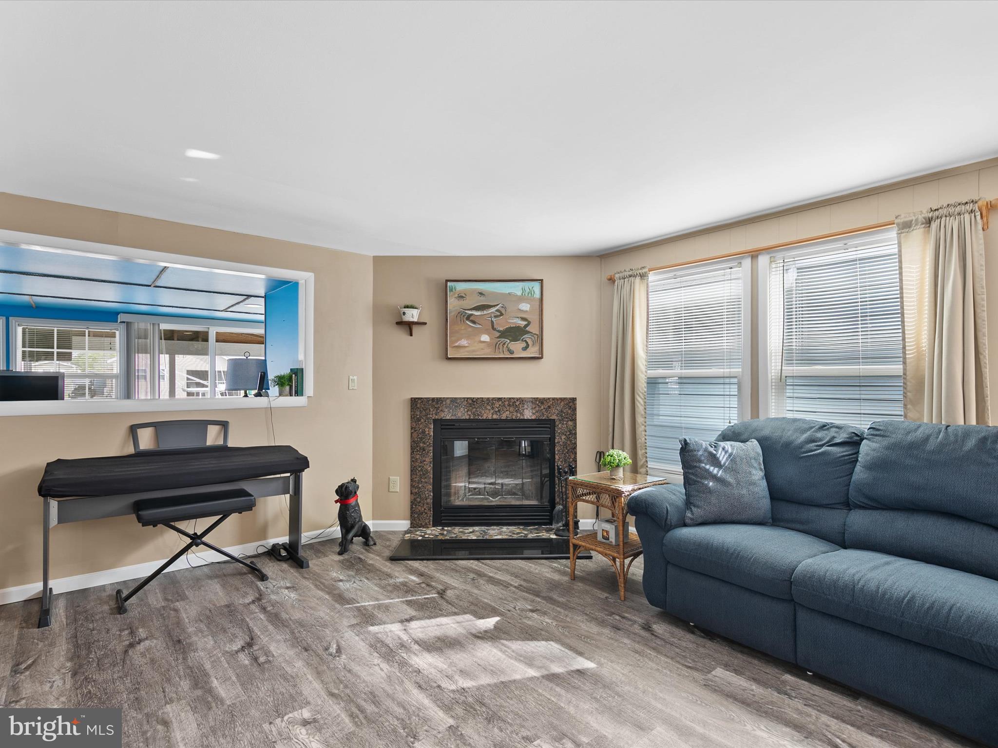 MARINERS COVE - Residential