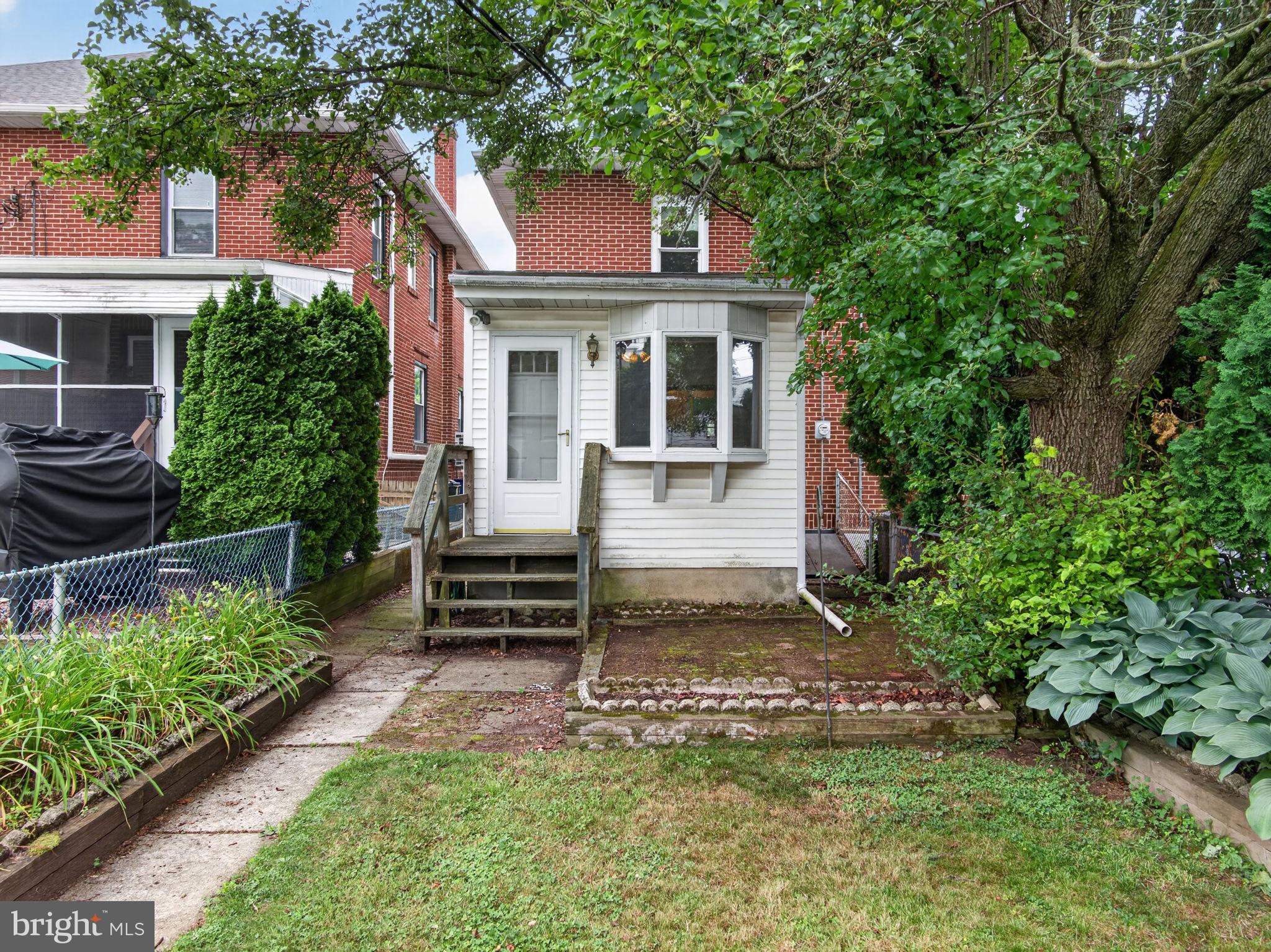 KLINE TERRACE - Residential