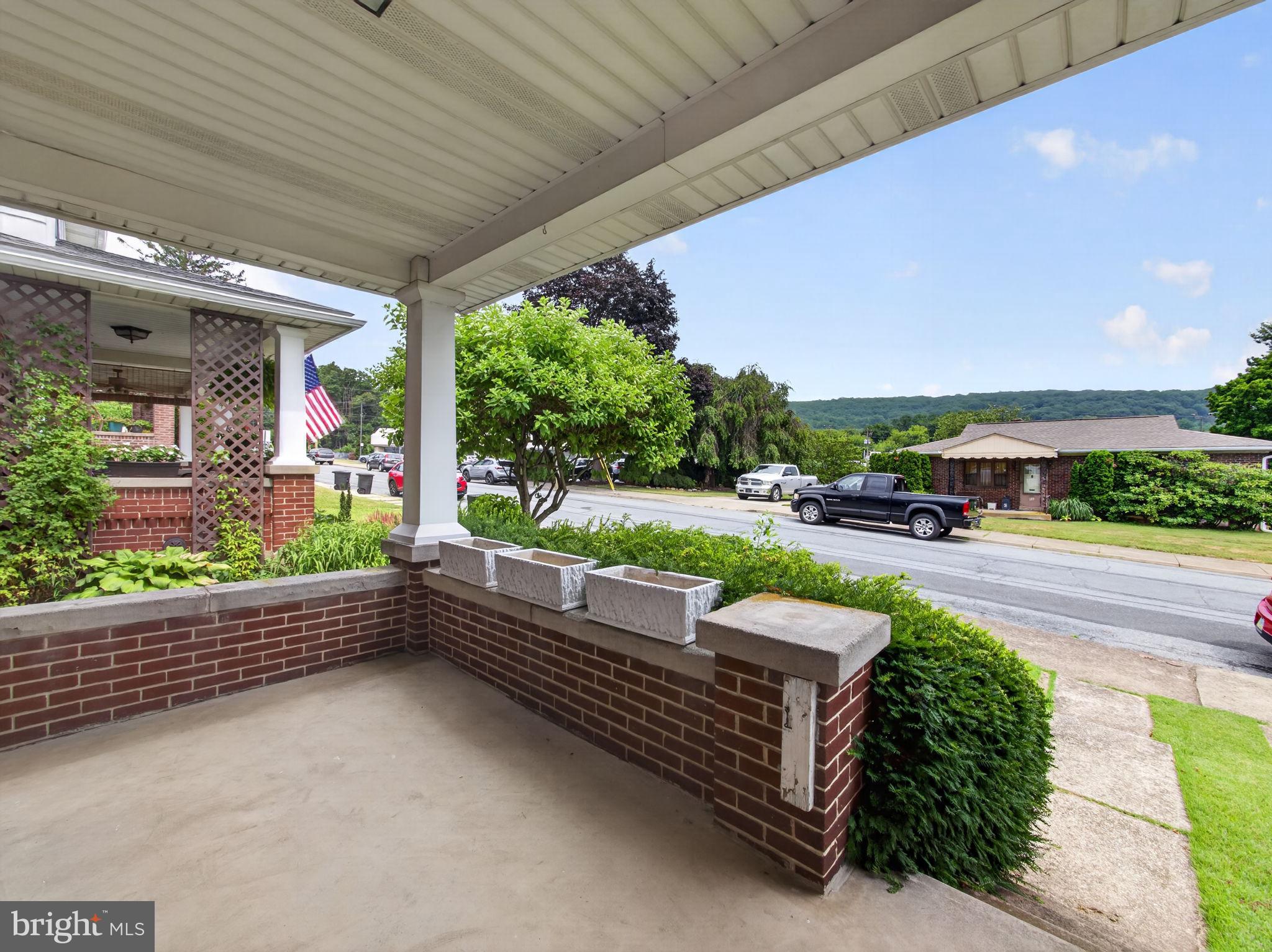 KLINE TERRACE - Residential