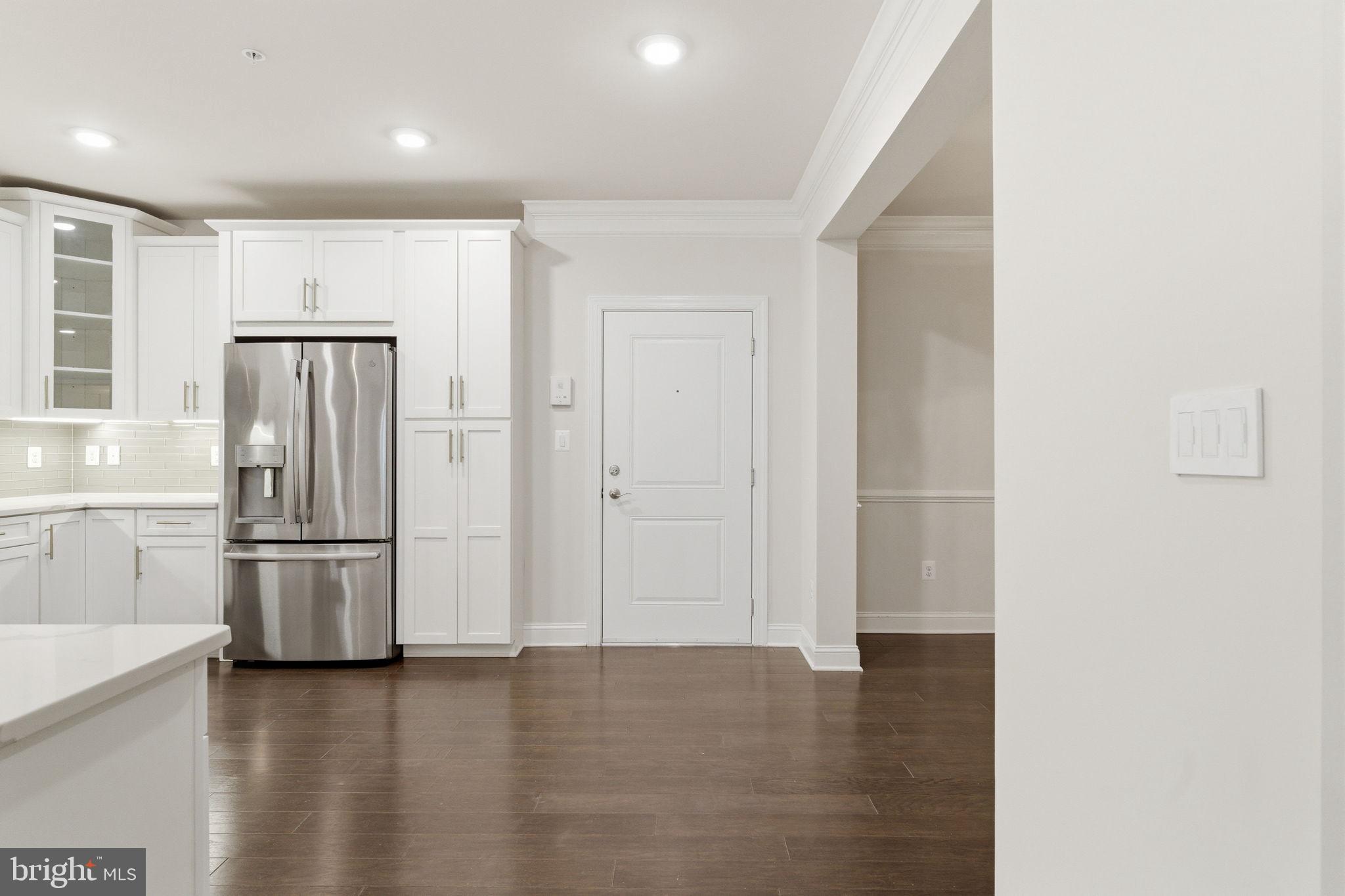REGENCY AT ASHBURN - Residential