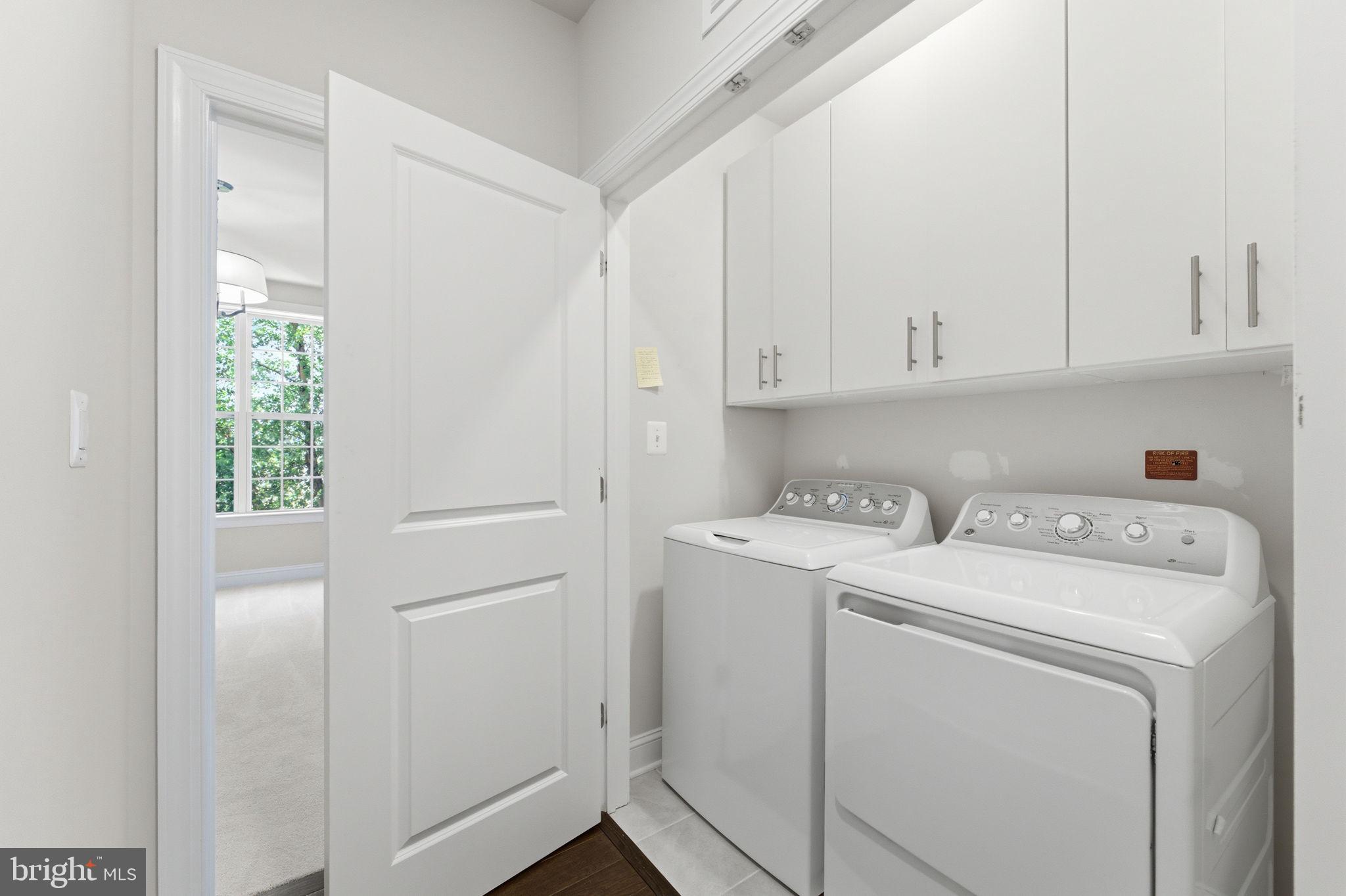 REGENCY AT ASHBURN - Residential