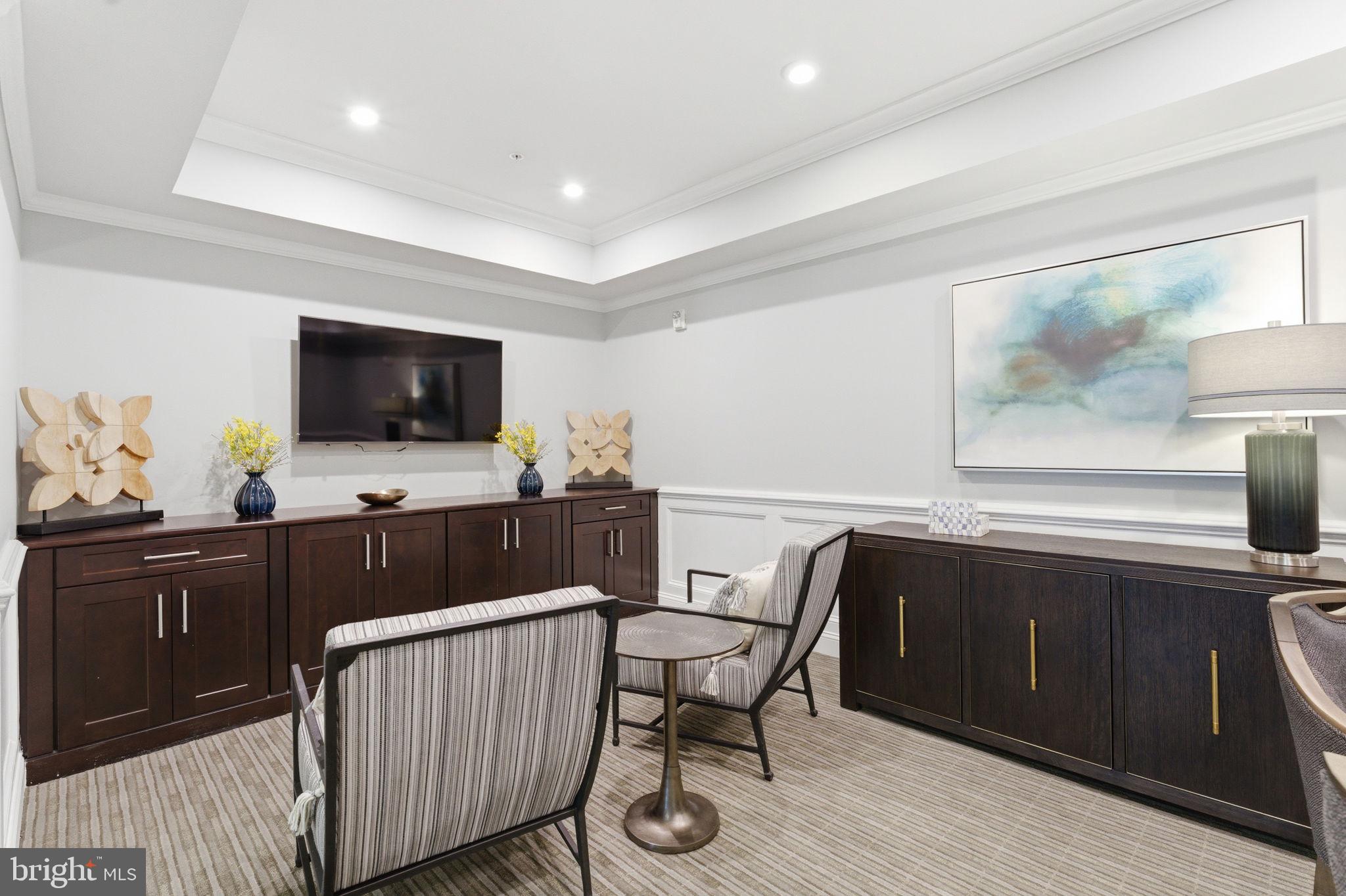 REGENCY AT ASHBURN - Residential