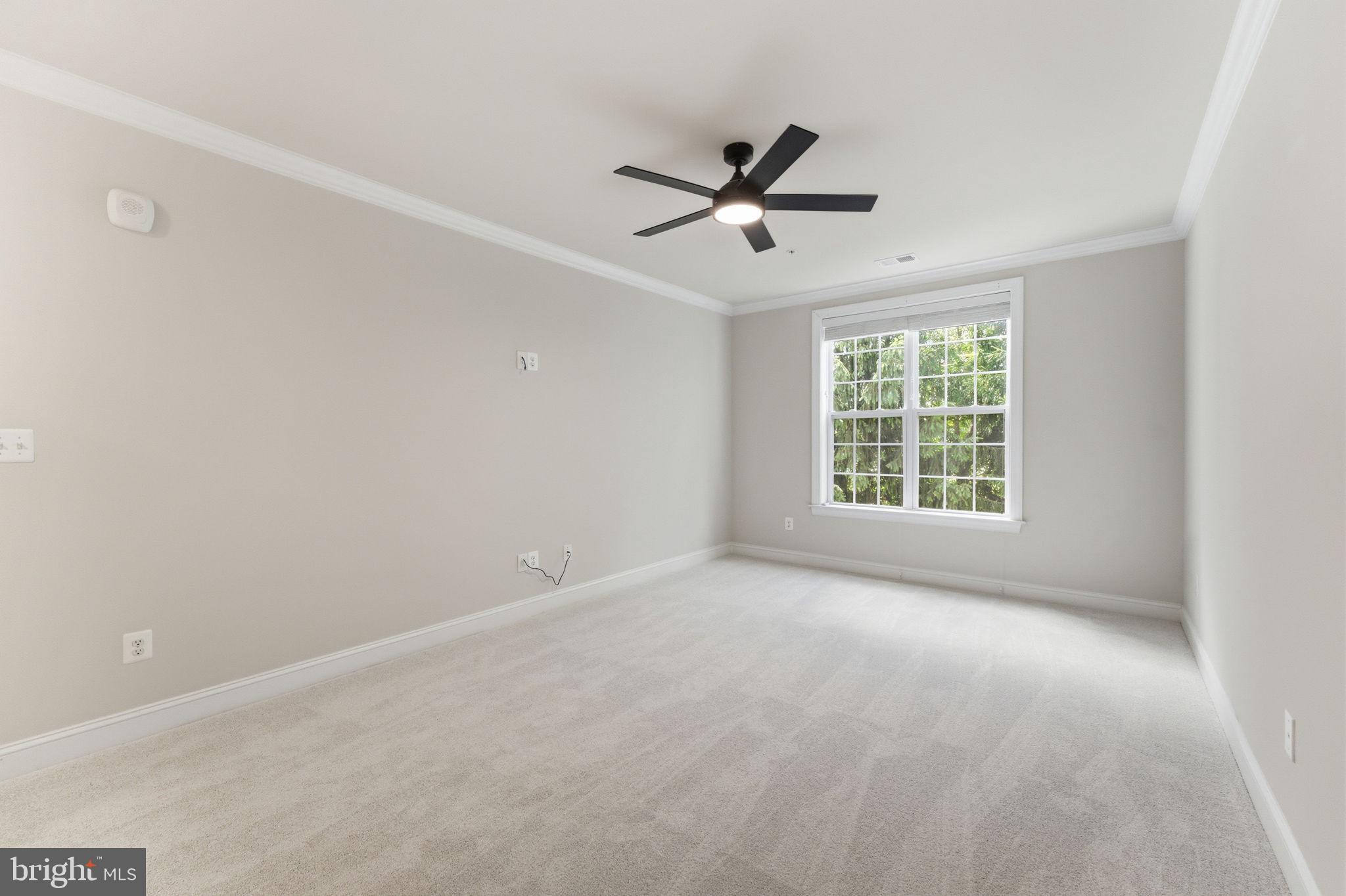 REGENCY AT ASHBURN - Residential