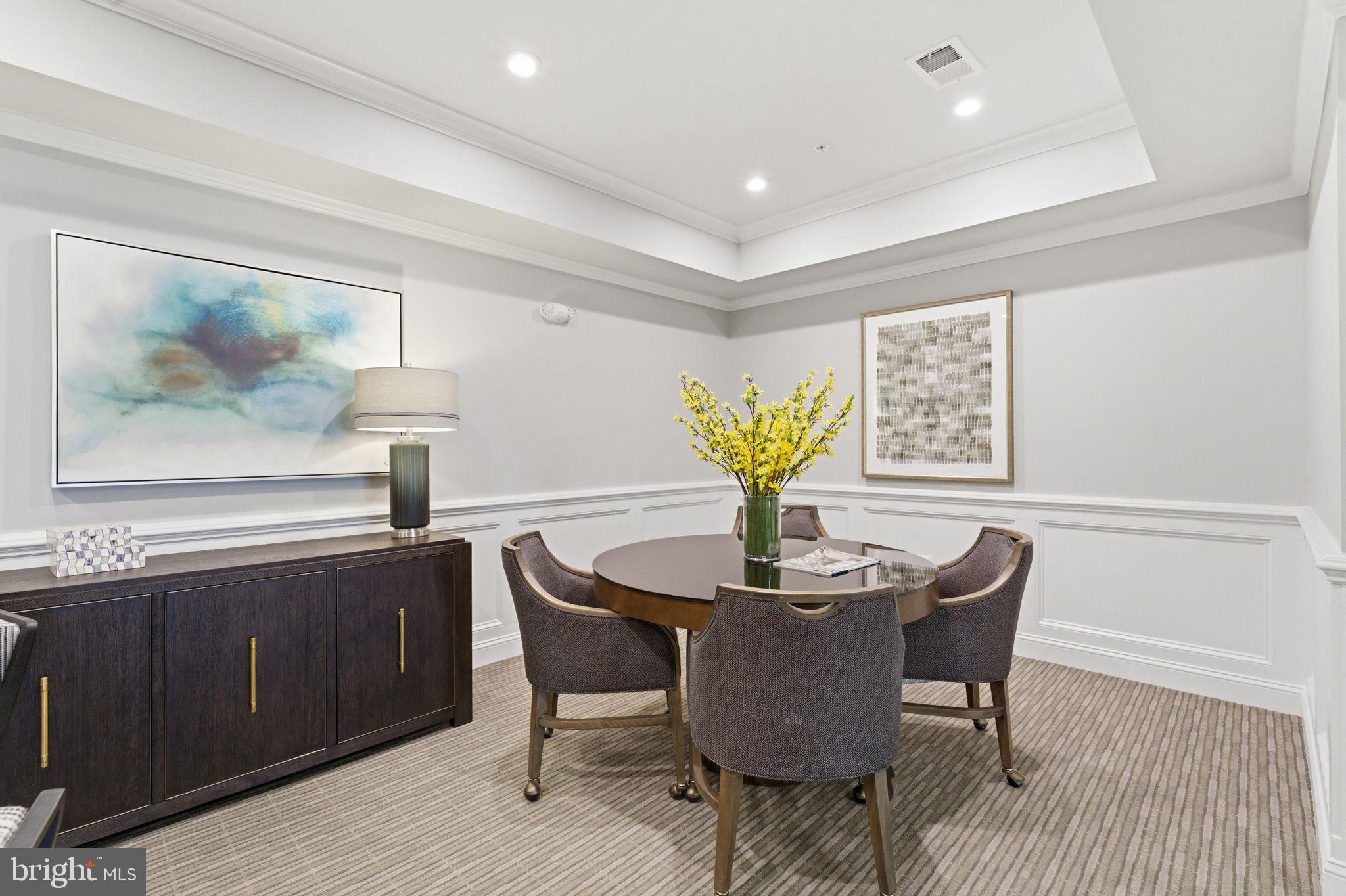 REGENCY AT ASHBURN - Residential