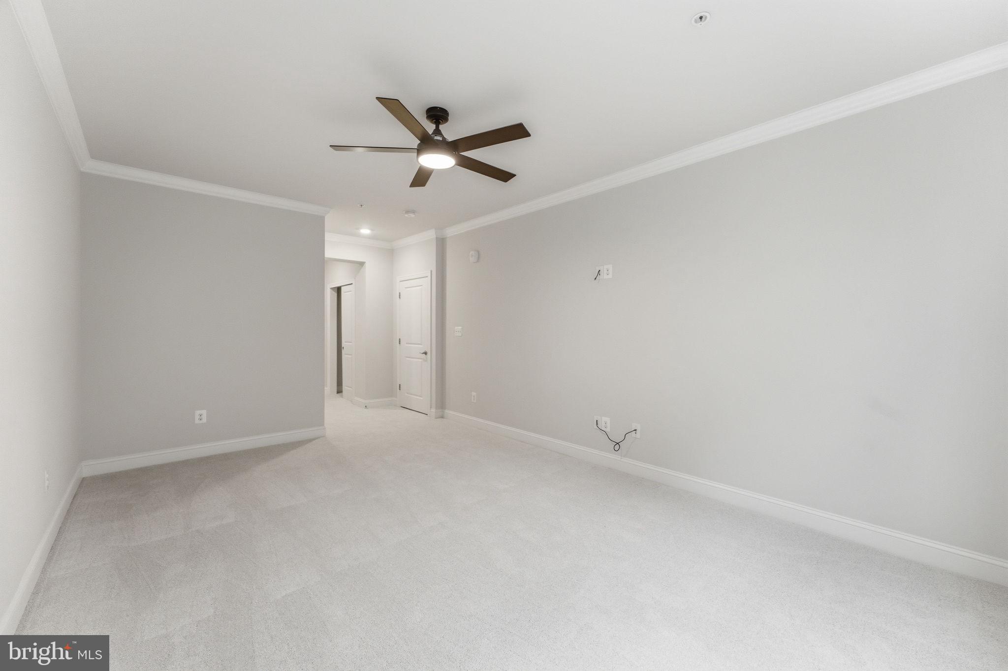 REGENCY AT ASHBURN - Residential