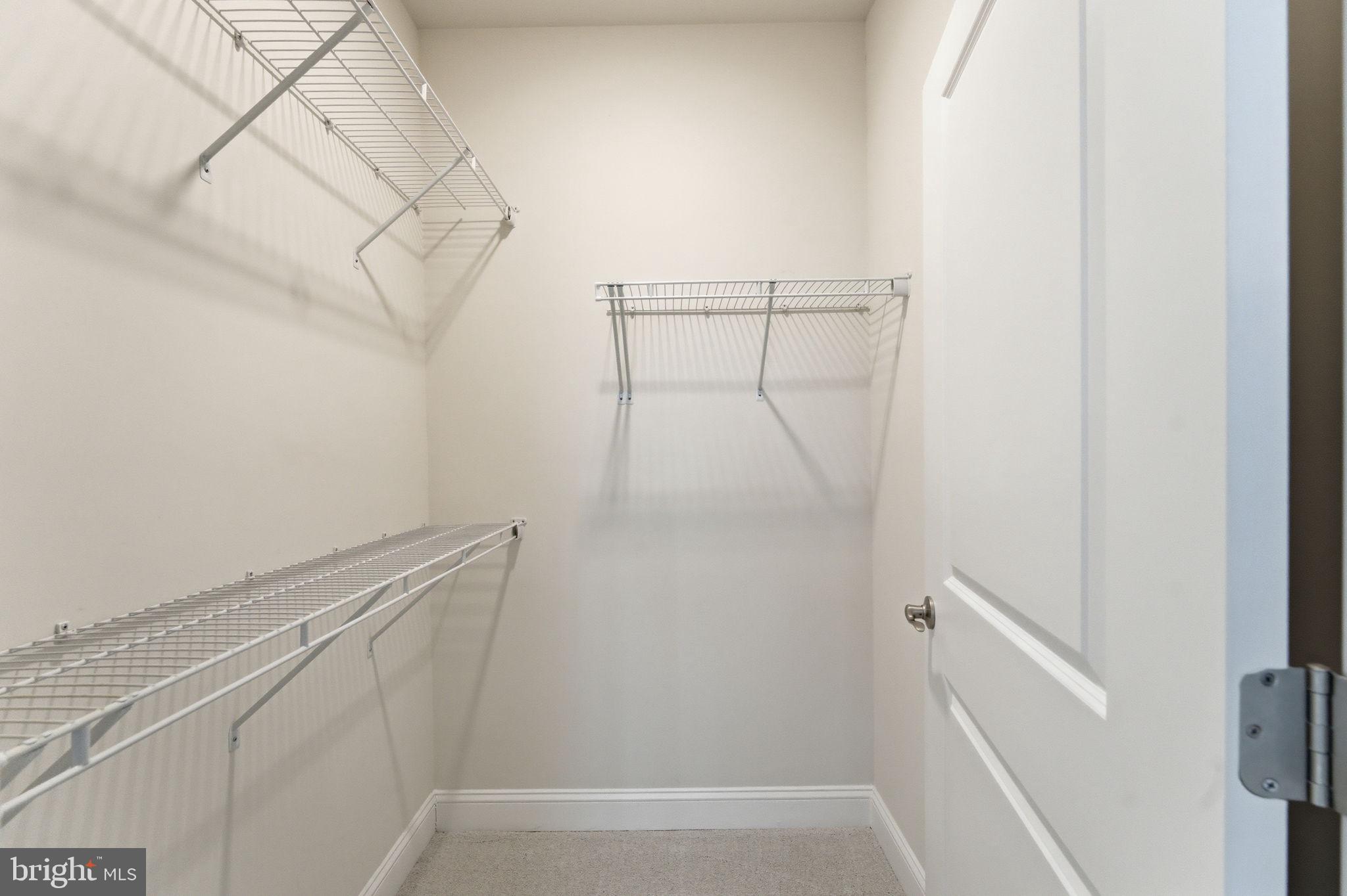 REGENCY AT ASHBURN - Residential