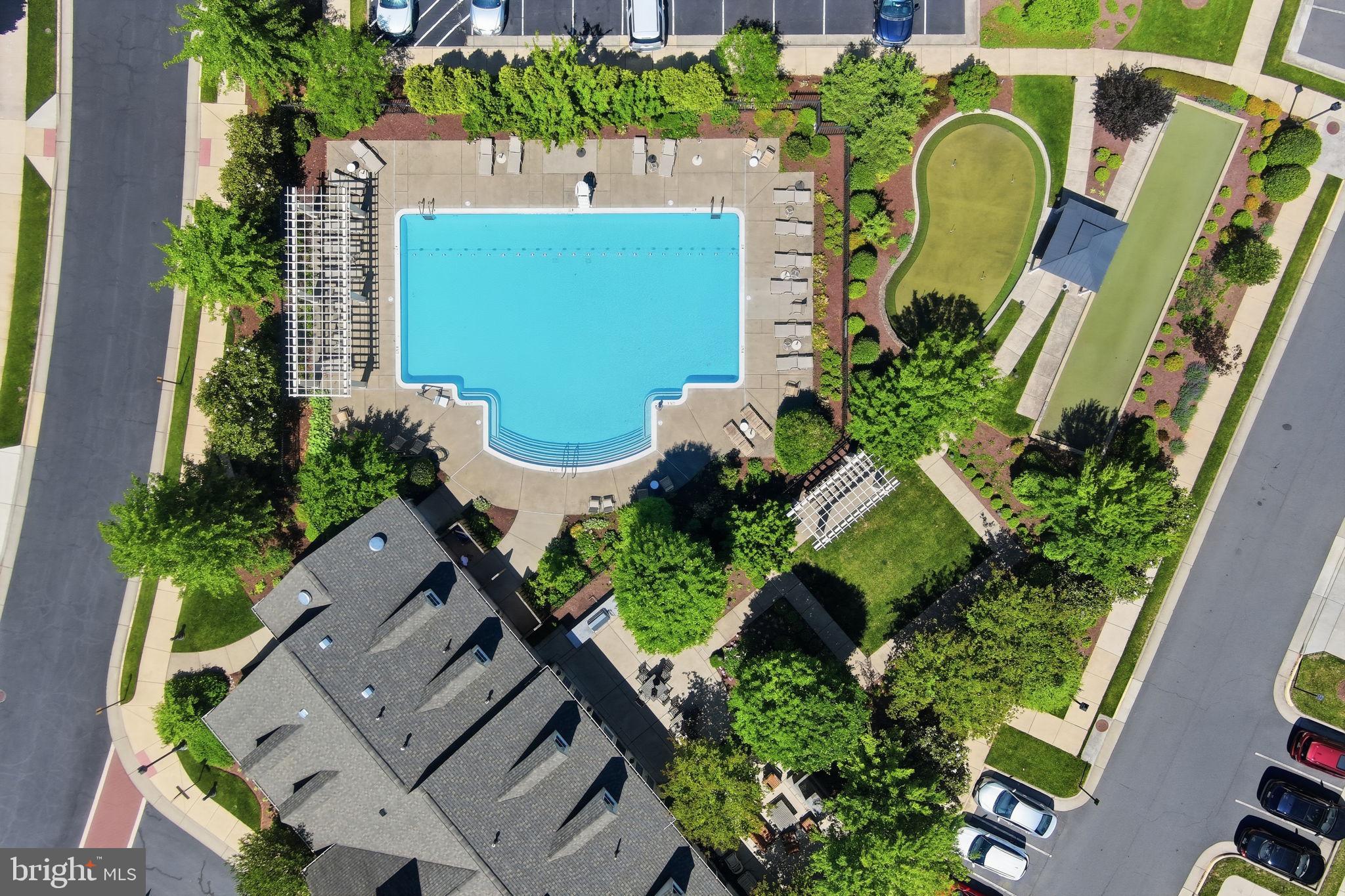 REGENCY AT ASHBURN - Residential