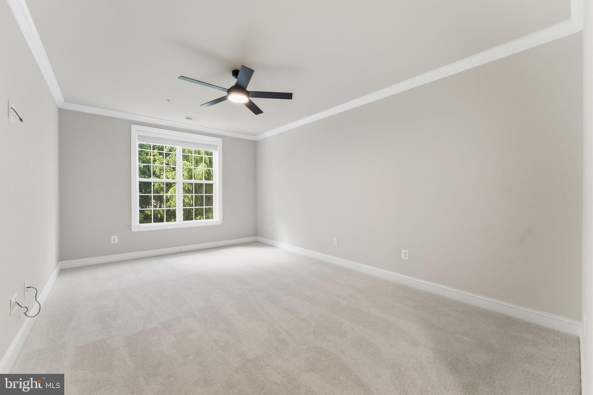 REGENCY AT ASHBURN - Residential