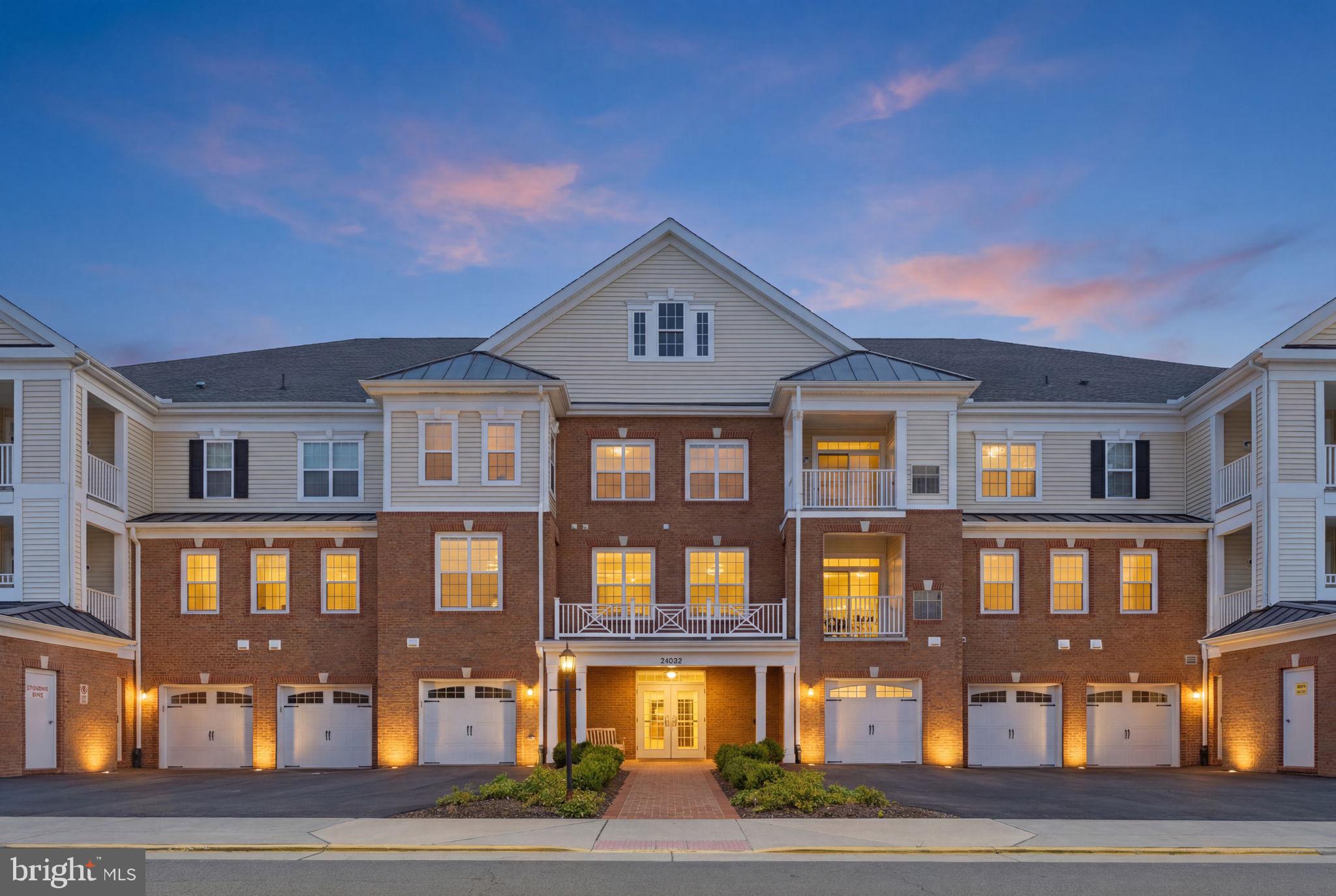 REGENCY AT ASHBURN - Residential